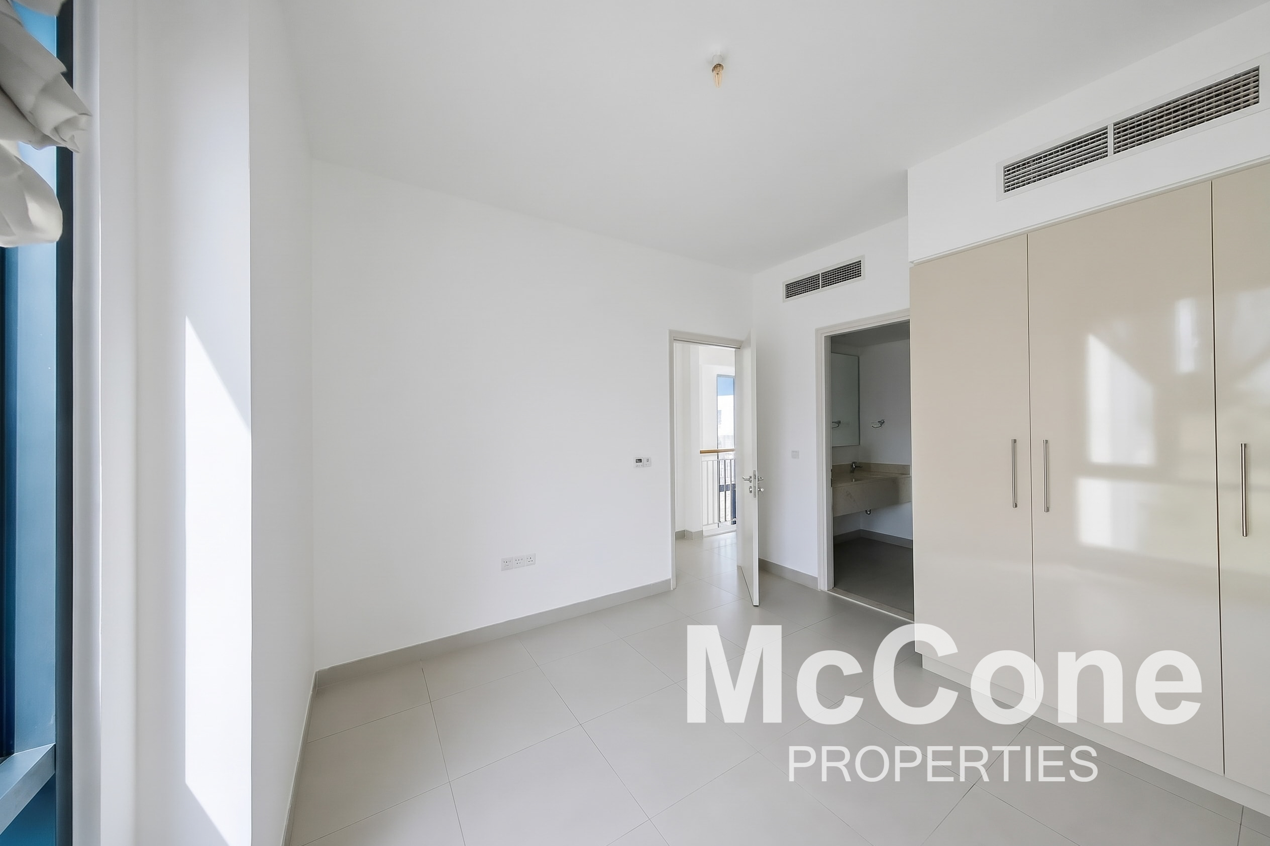 4 Bedroom Villa for Rent in Maple 1, Dubai Hills Estate — photo 8 of 12