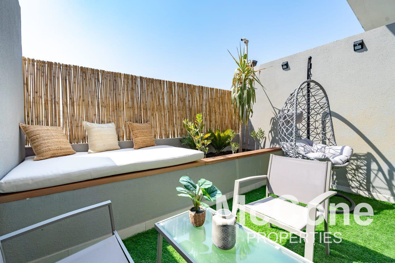 Studio Apartment for Rent in Oxford Residence 2, Jumeirah Village Circle — photograph 12 of 12