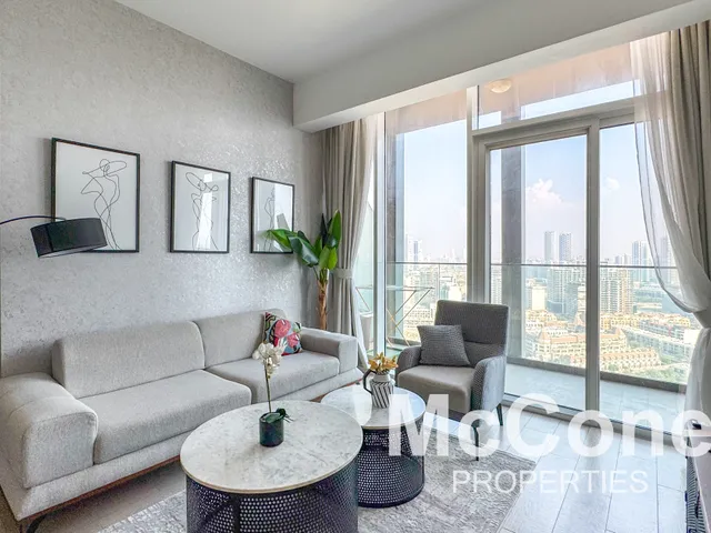 1 Bedroom Apartment for Rent in BLOOM TOWERS A, Jumeirah Village Circle