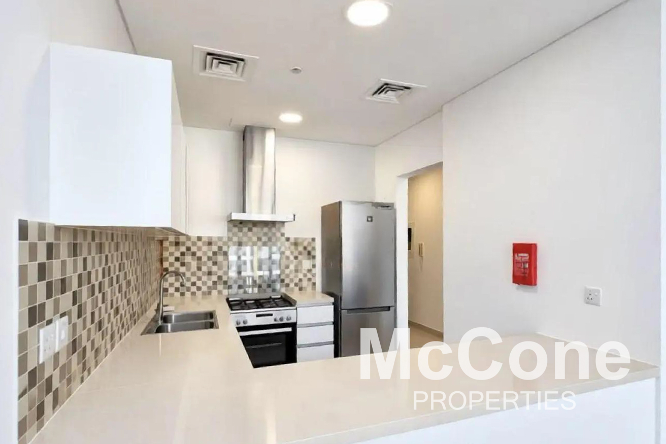 1 Bedroom Apartment for Rent in Vezul Residence, Business Bay — photo 2 of 10