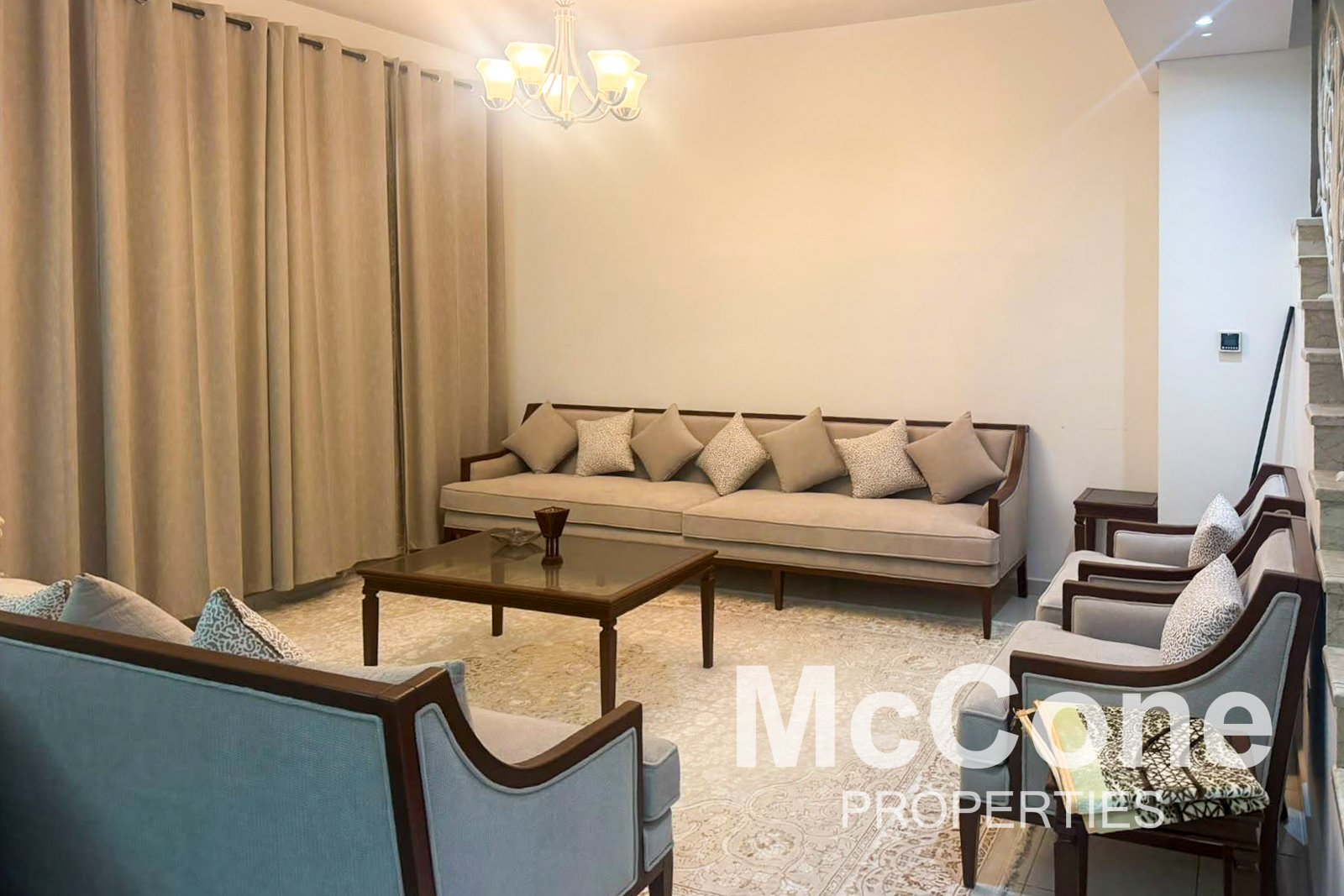 4 Bedroom Villa for Rent in Nakheel Circle Villas, Jumeirah Village Circle — photo 5 of 12