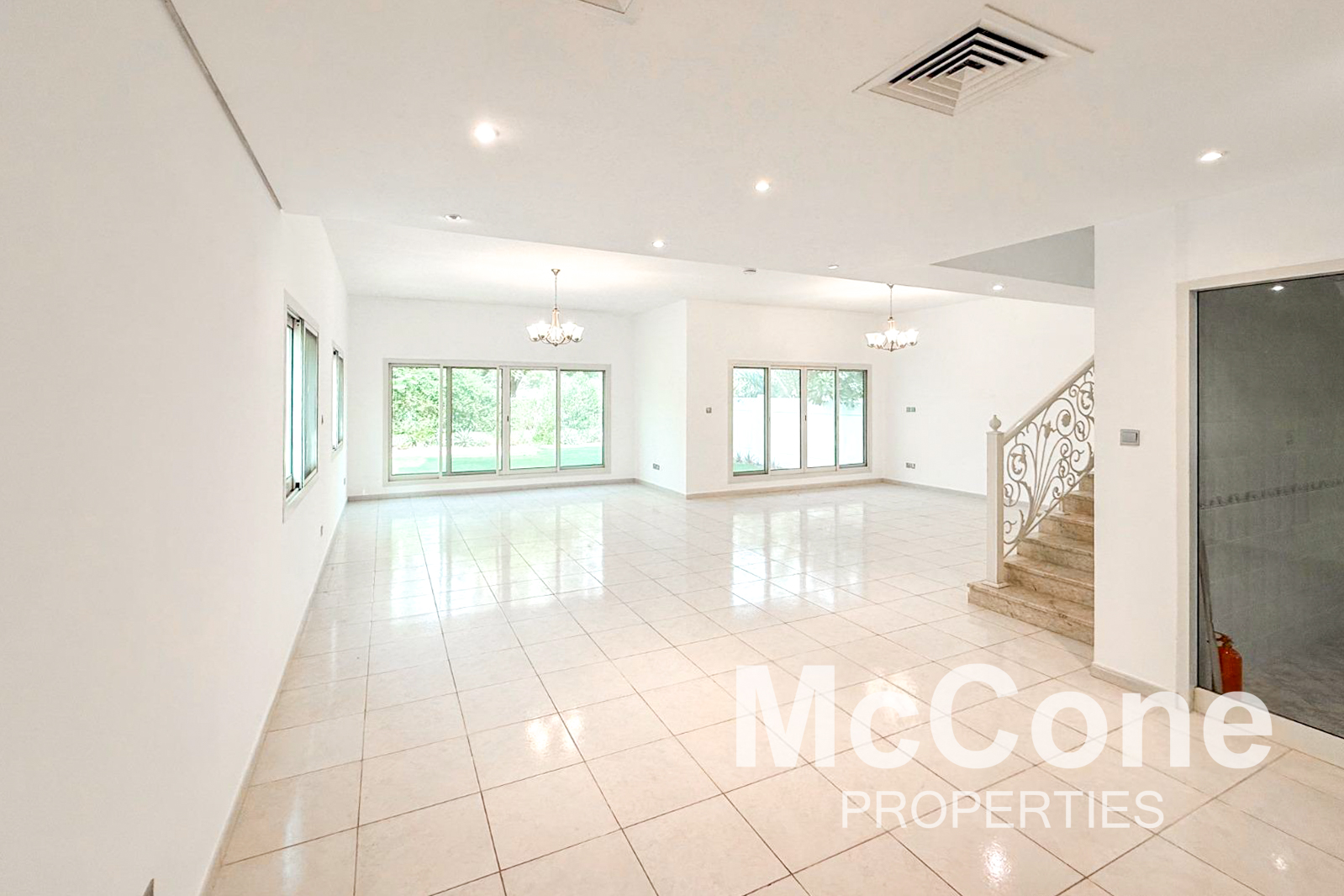 4 Bedroom Villa for Rent in Nakheel Circle Villas, Jumeirah Village Circle