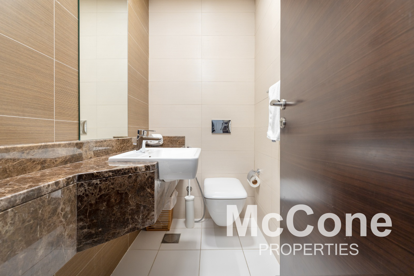 Studio Apartment for Rent in Sparkle Tower 3, Dubai Marina — photo 6 of 11