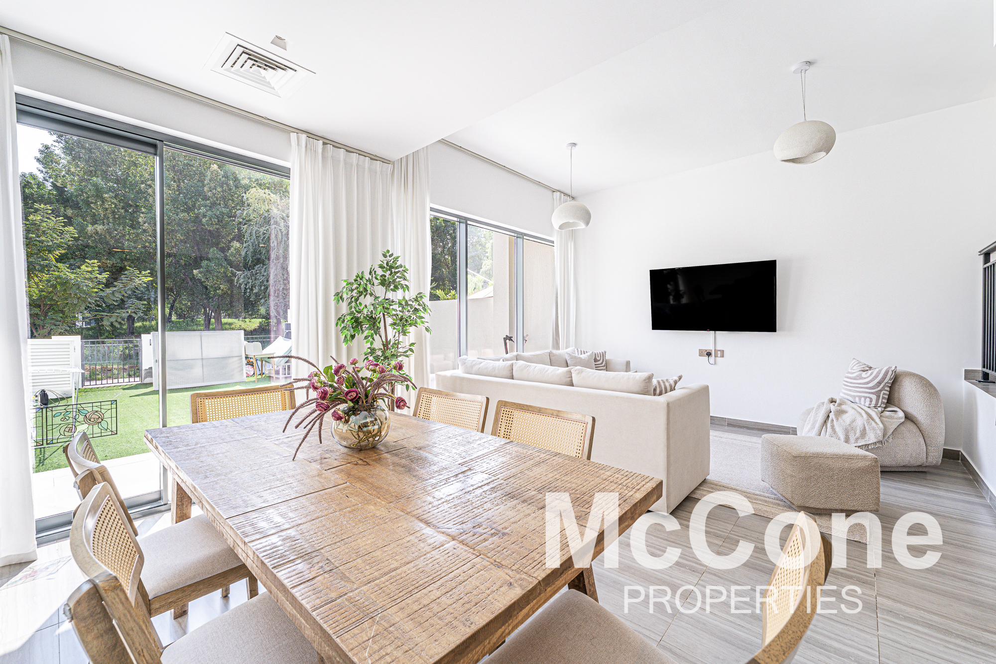 4 Bedroom Villa for Rent in Topanga, Damac Hills — photo 3 of 25