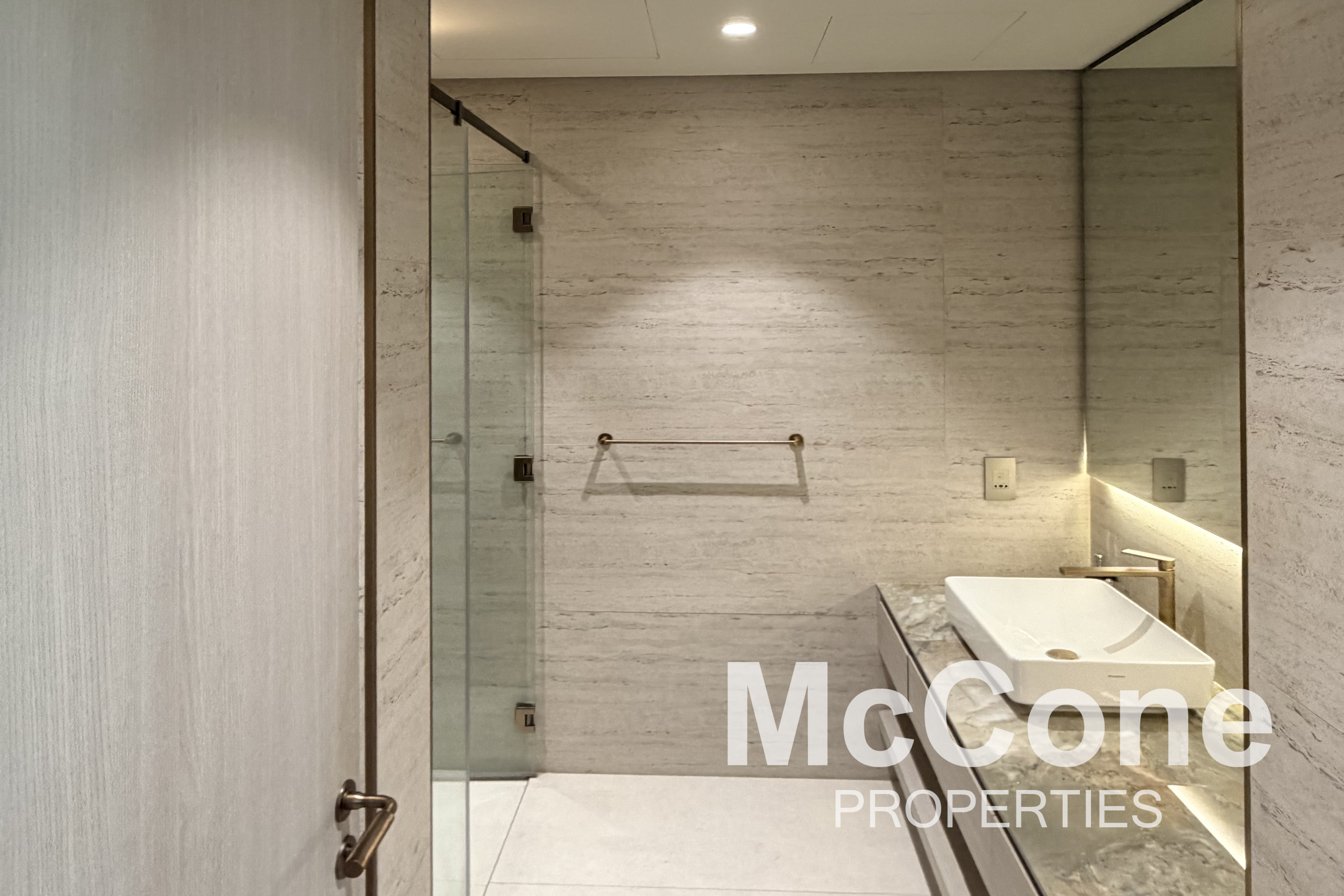1 Bedroom Apartment for Rent in Pearl House, Jumeirah Village Circle — photo 8 of 12