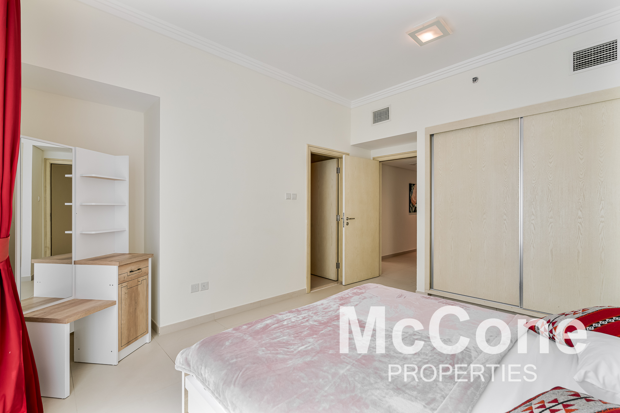 3 Bedroom Apartment for Sale in Al Bateen Residences, Jumeirah Beach Residence — photograph 11 of 26