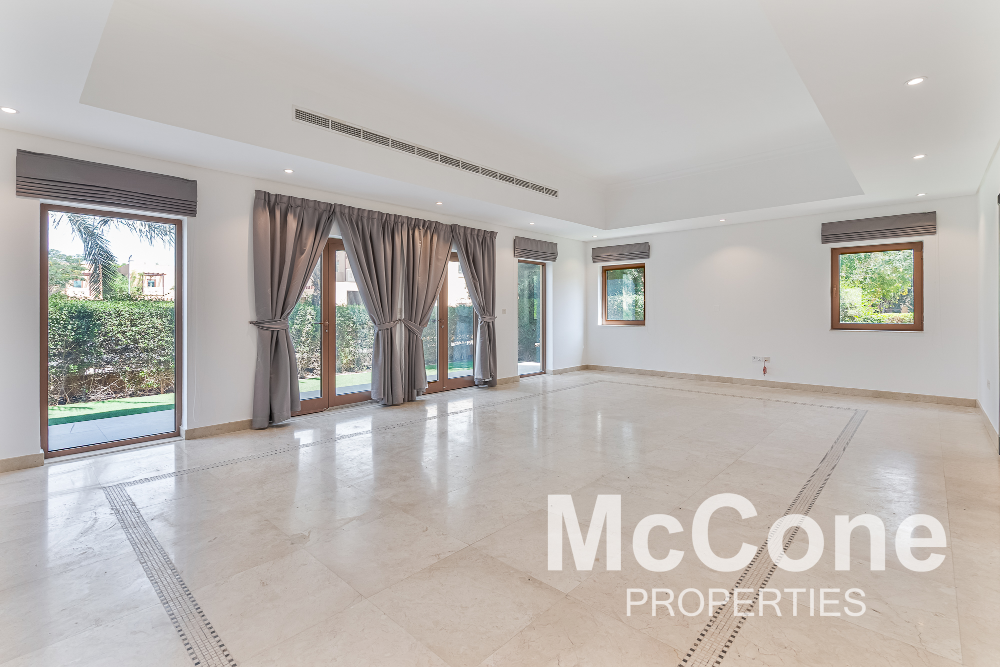 5 Bedroom Villa for Sale in Dubai Style, Al Furjan — photo 2 of 30
