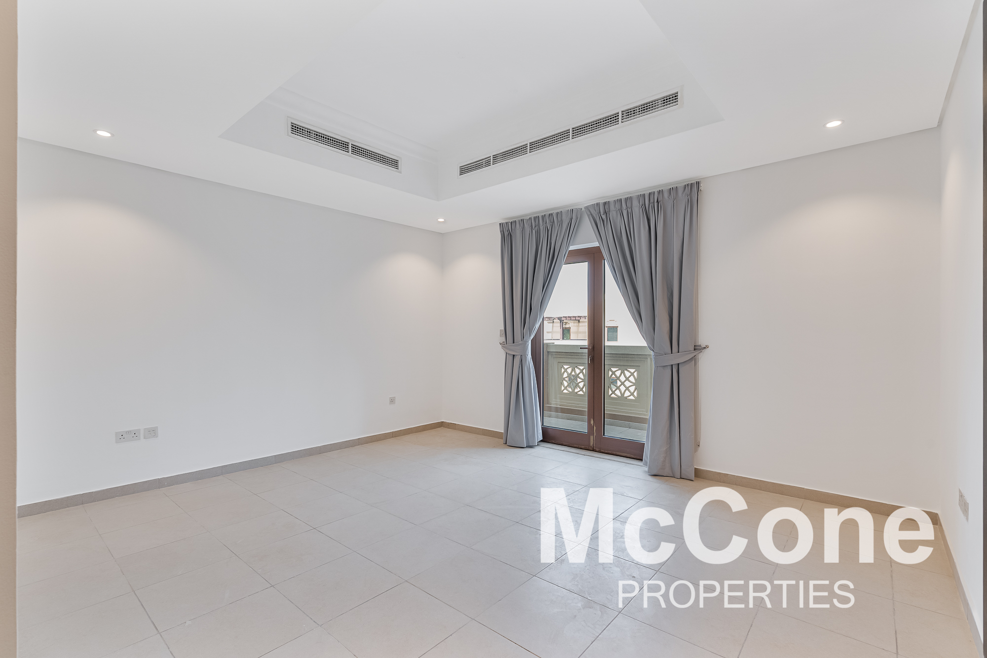 5 Bedroom Villa for Sale in Dubai Style, Al Furjan — photo 9 of 30