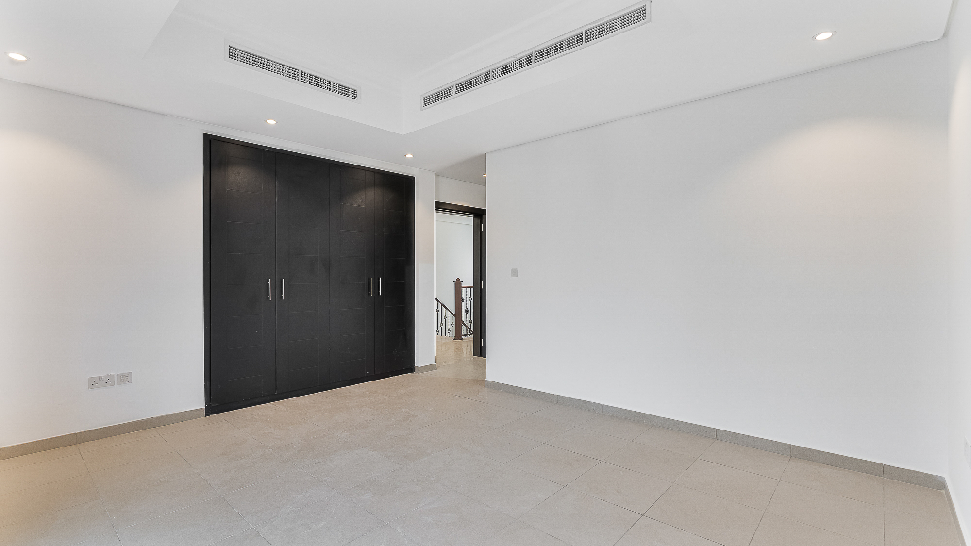 5 Bedroom Villa for Sale in Dubai Style, Al Furjan — photo 9 of 23