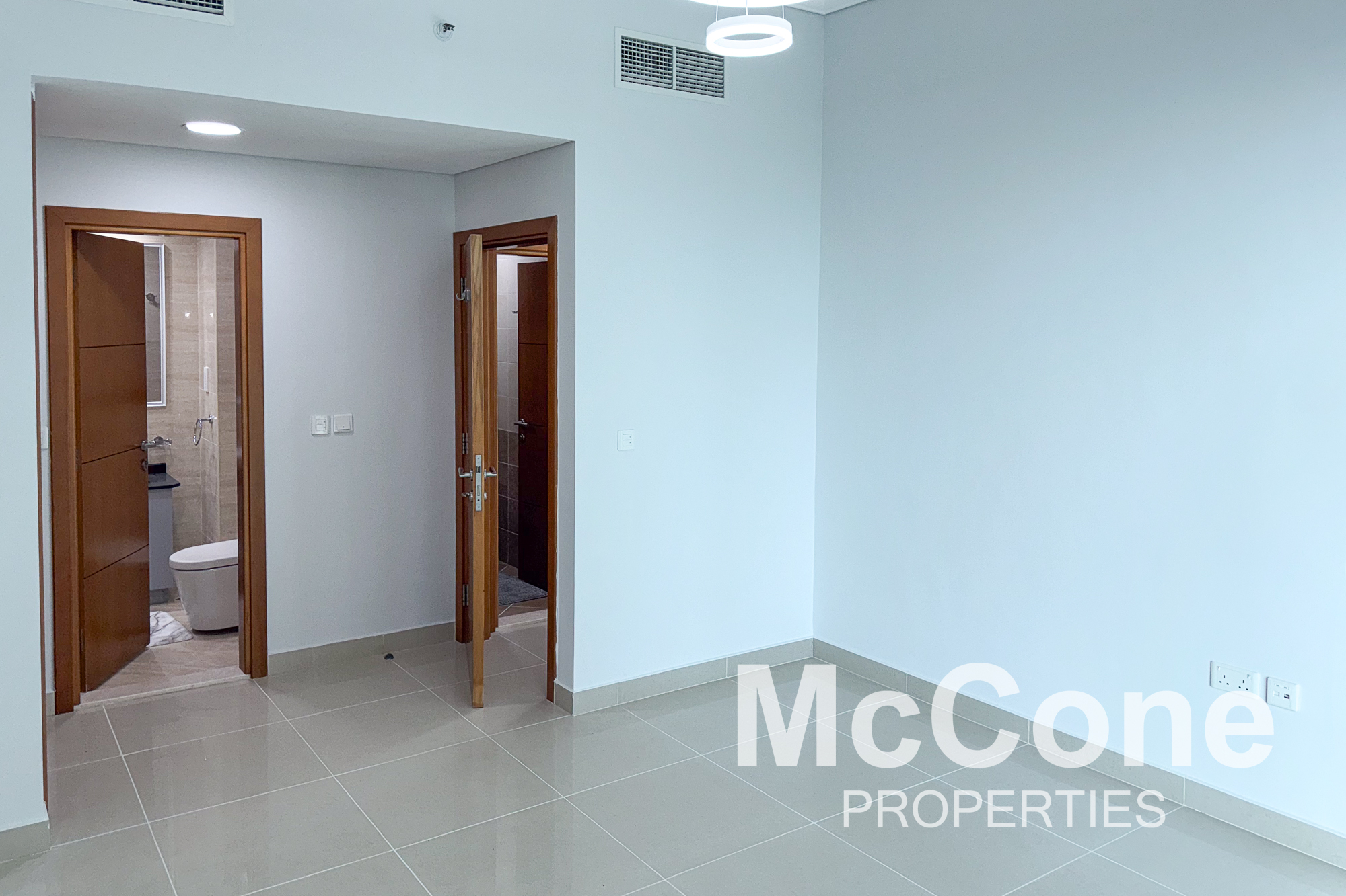 2 Bedroom Apartment for Sale in Ocean Heights, Dubai Marina — photograph 12 of 18