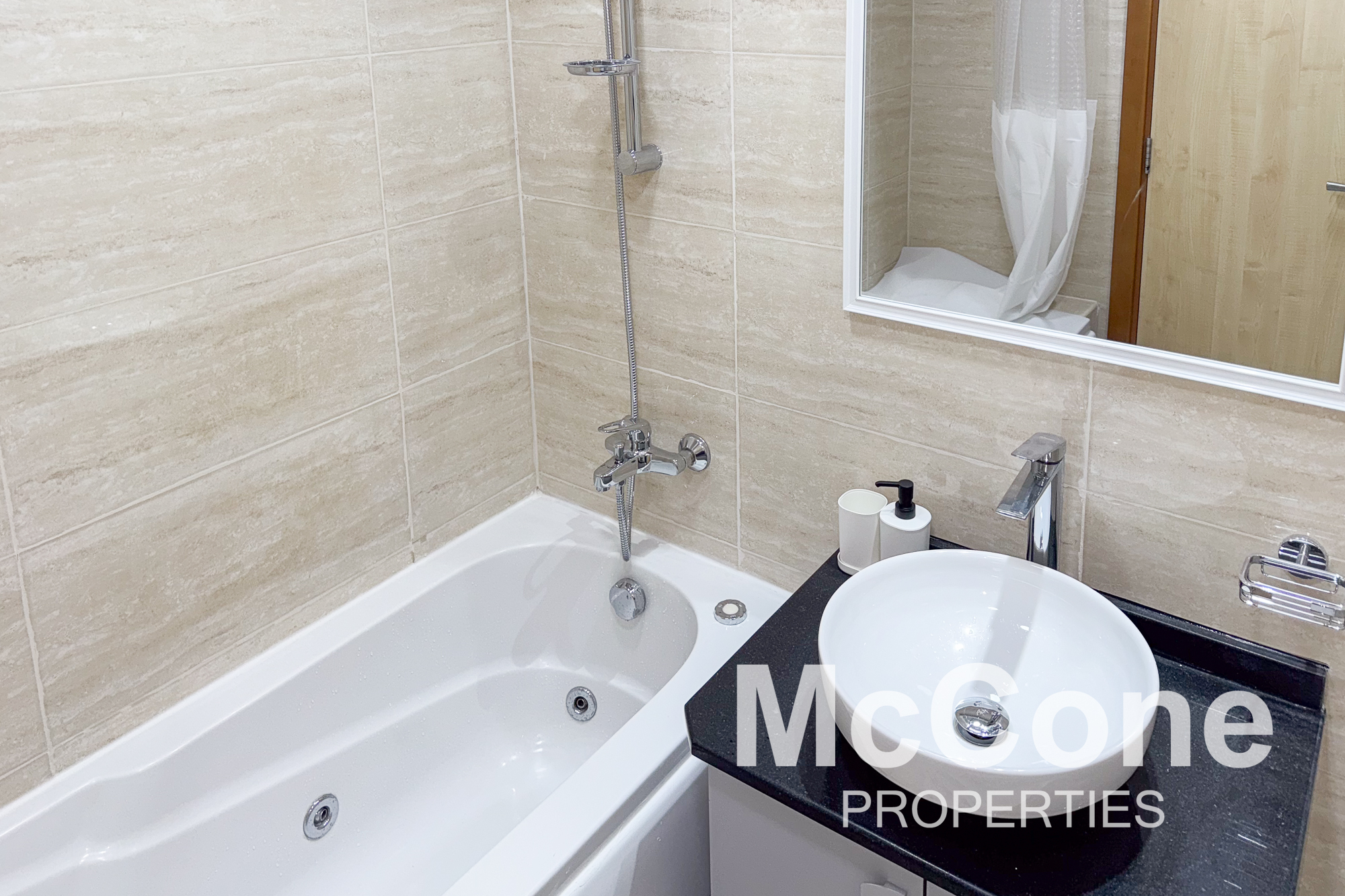 2 Bedroom Apartment for Sale in Ocean Heights, Dubai Marina — photograph 15 of 18