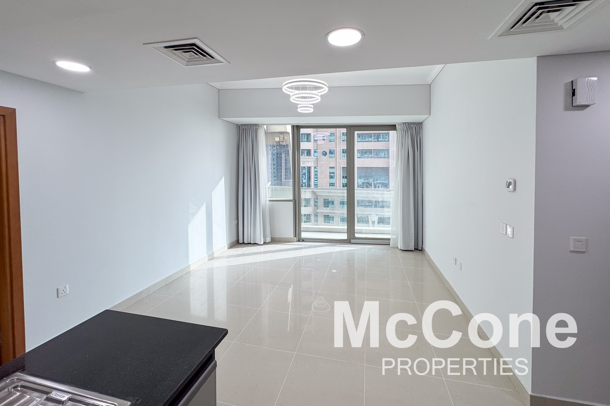 2 Bedroom Apartment for Sale in Ocean Heights, Dubai Marina — photo 9 of 18