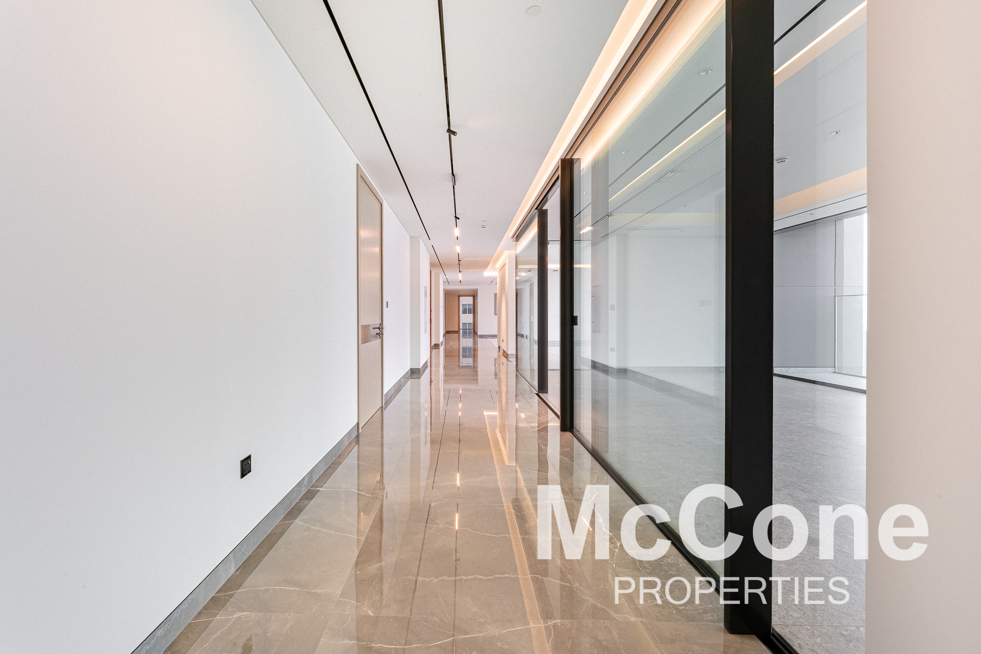 4 Bedroom Apartment for Sale in The S Tower, Dubai Internet City — photograph 12 of 30