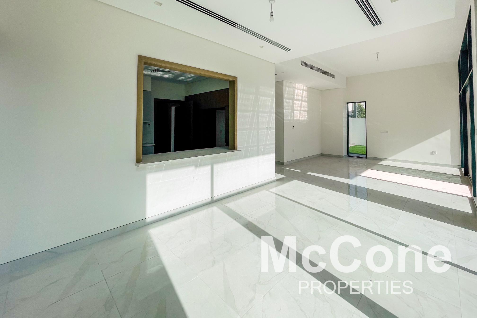 4 Bedroom Villa for Sale in Murooj Al Furjan East, Al Furjan — photo 4 of 21