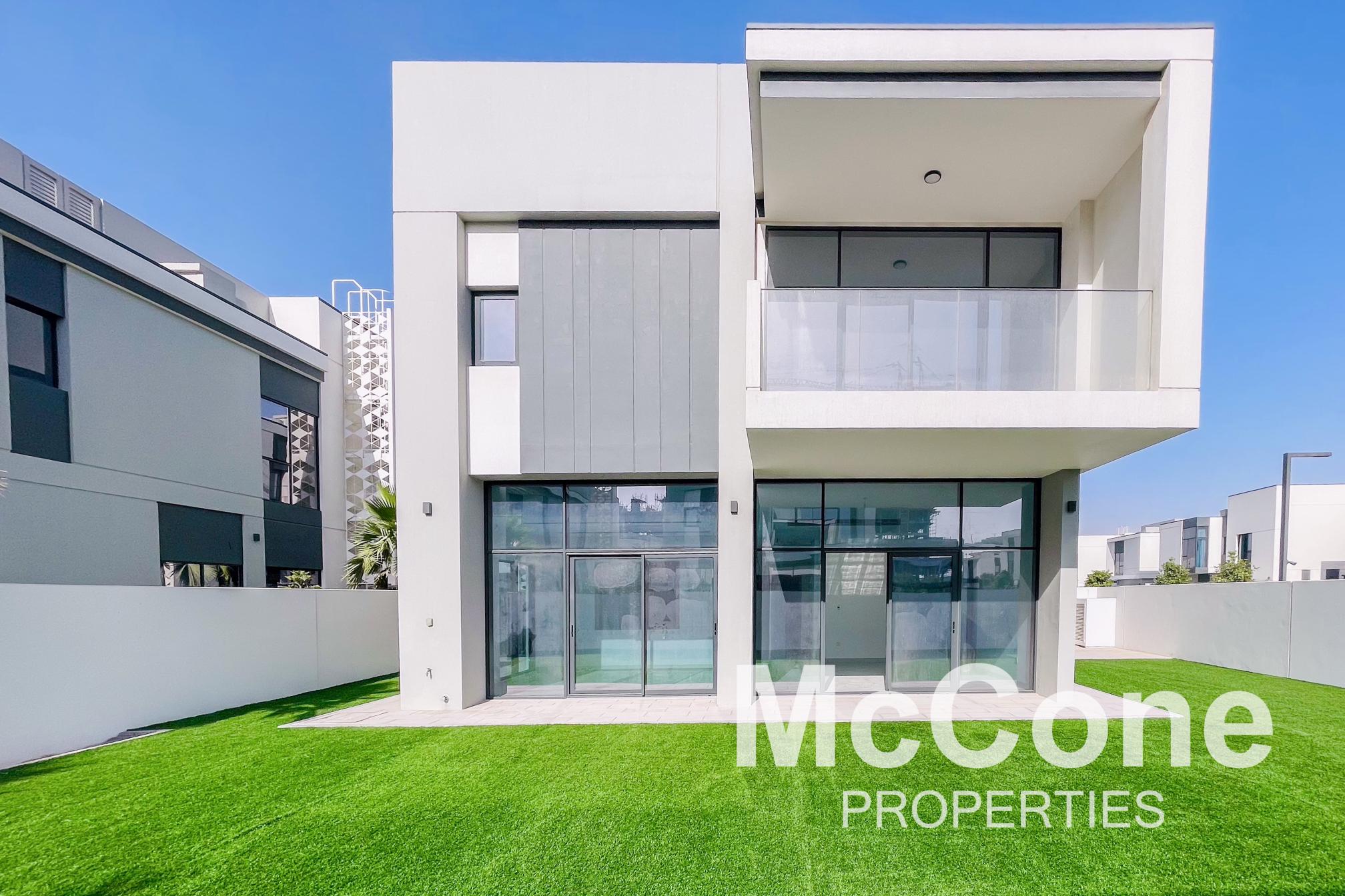 4 Bedroom Villa for Sale in Murooj Al Furjan East, Al Furjan — photograph 14 of 21