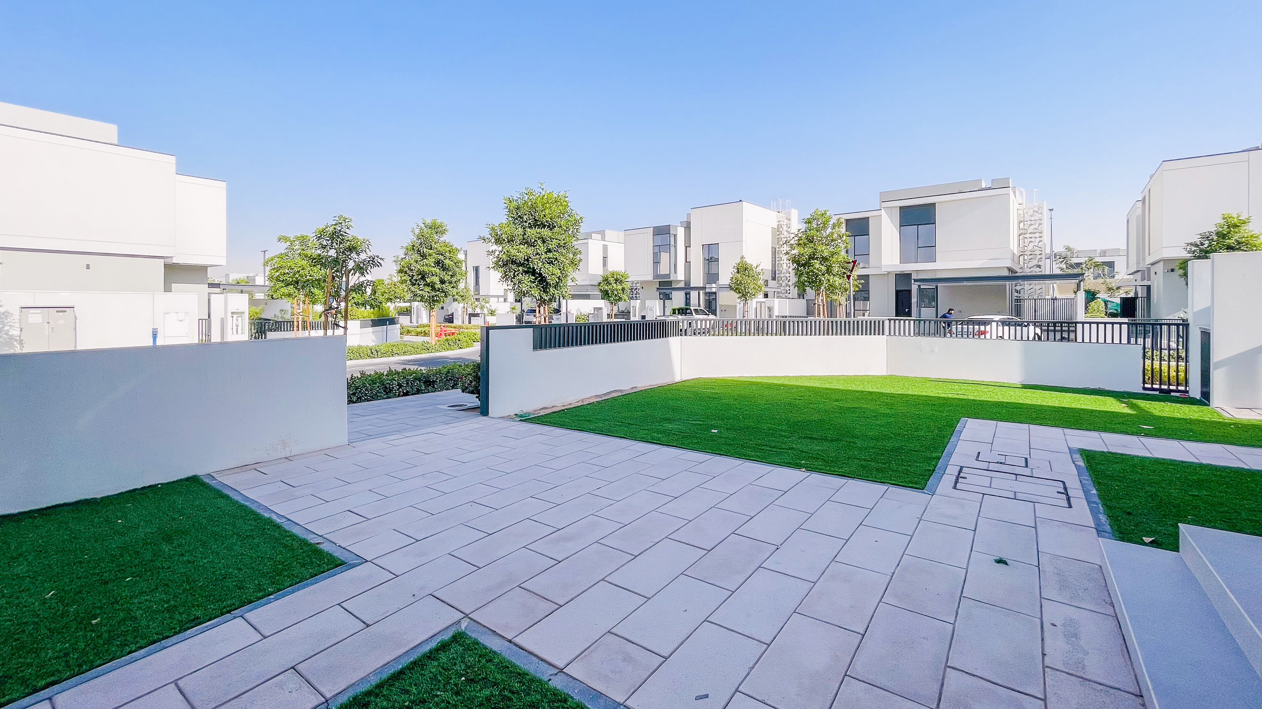 4 Bedroom Villa for Sale in Murooj Al Furjan, Al Furjan — photograph 14 of 20