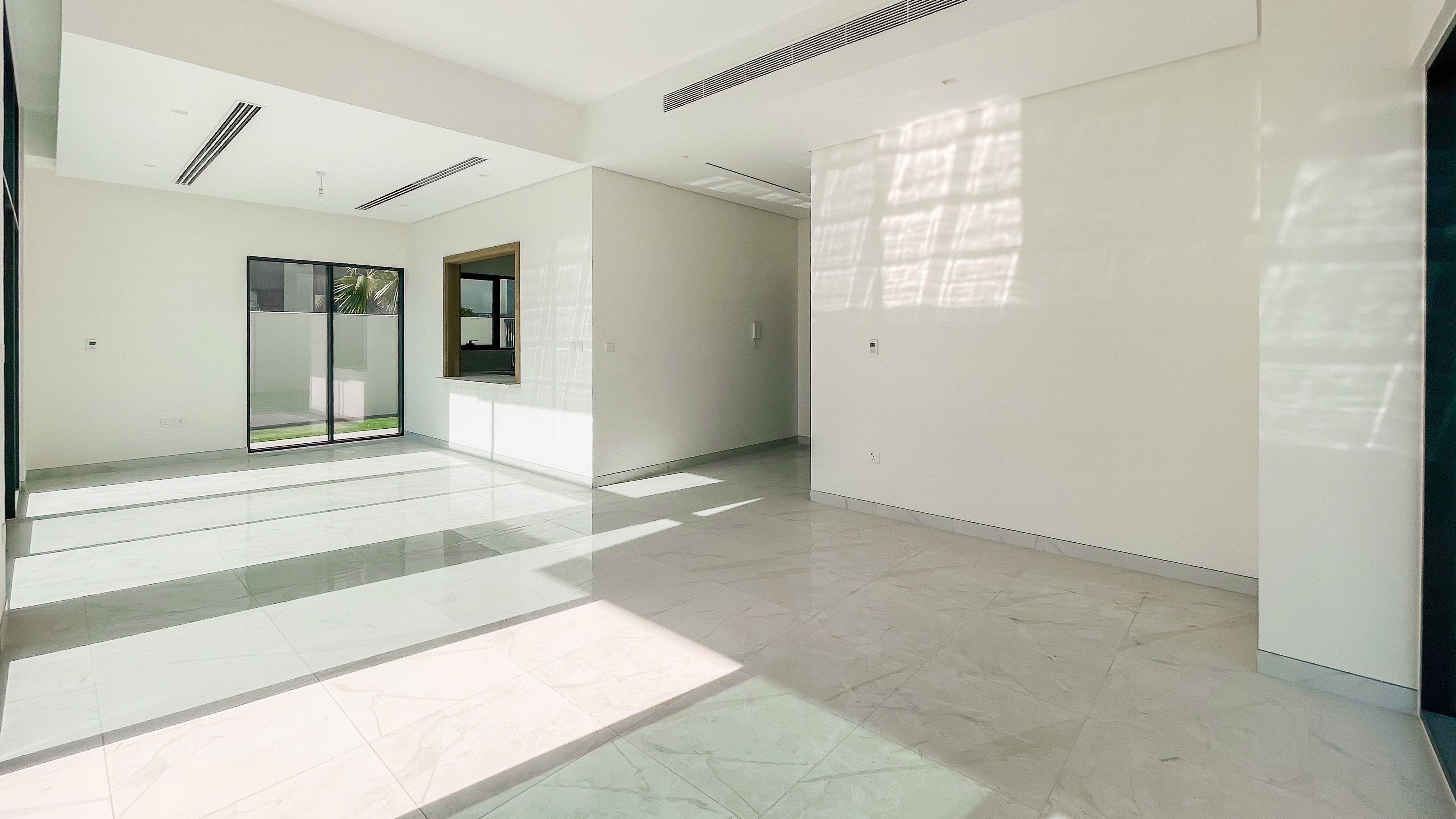 4 Bedroom Villa for Sale in Murooj Al Furjan, Al Furjan — photo 3 of 20