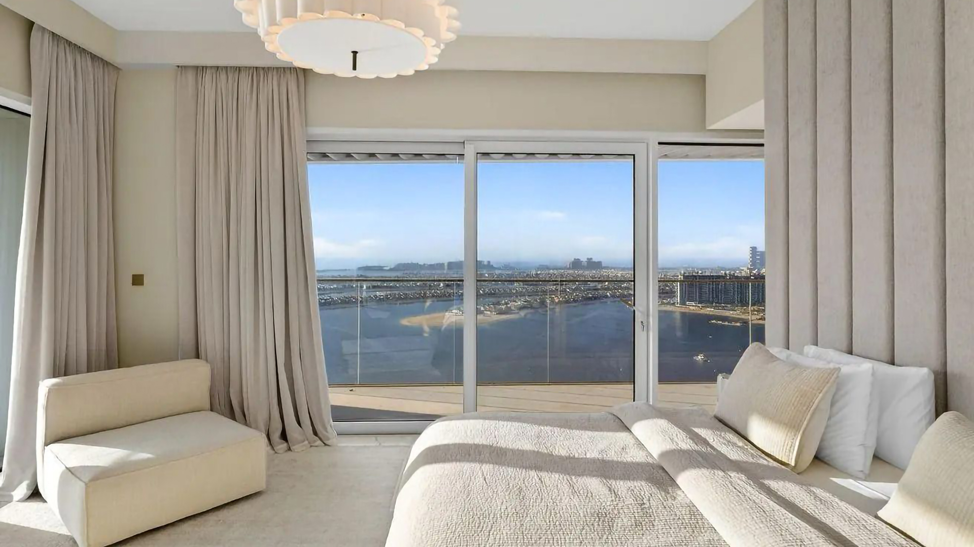 4 Bedroom Apartment for Sale in Grand Bleu Tower 2, Dubai Harbour — photograph 18 of 27