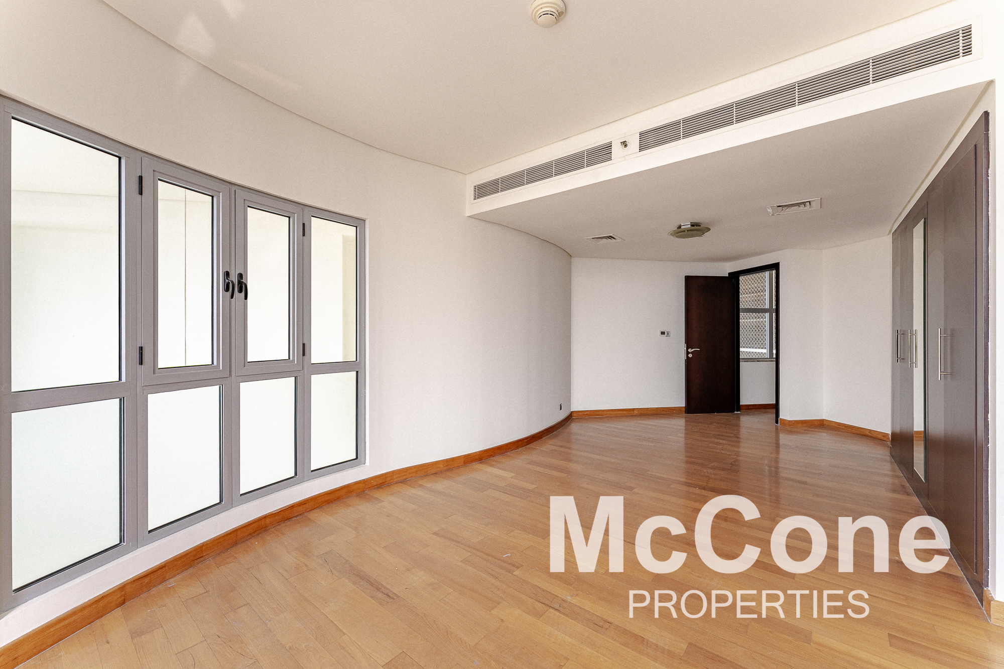 1 Bedroom Apartment for Sale in Sky Gardens, DIFC — photo 7 of 17