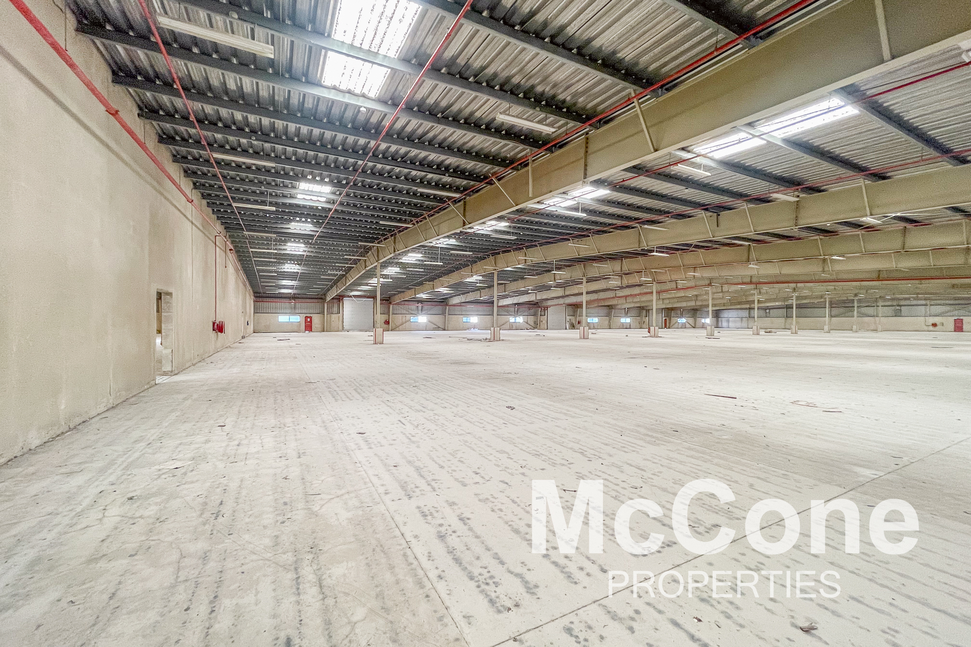 Warehouse for Sale in Freezone North, Jebel Ali — photo 4 of 10