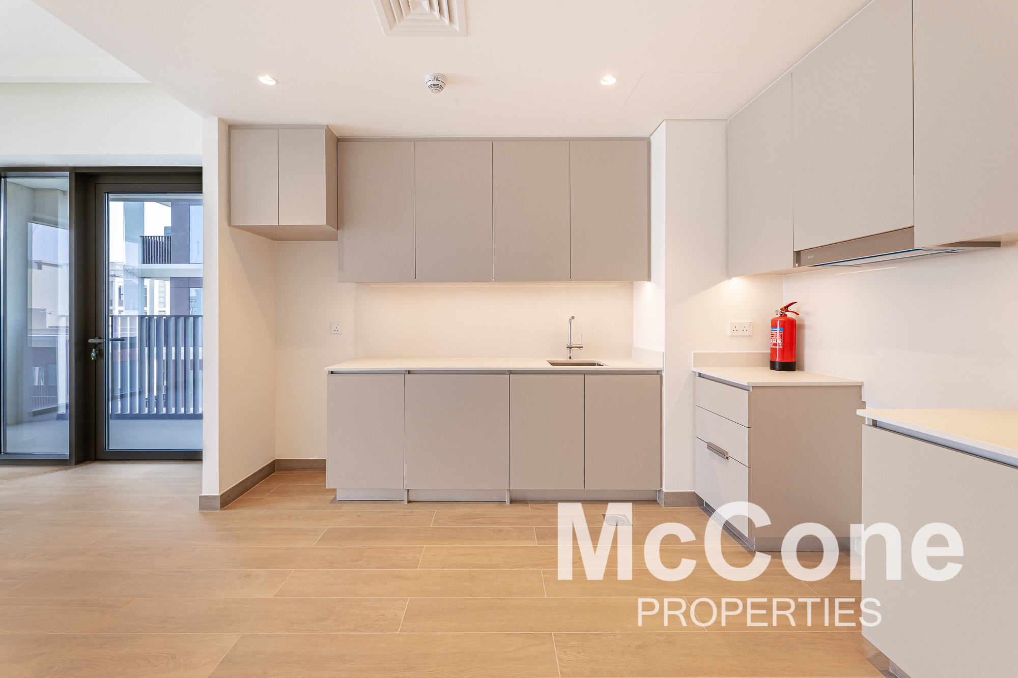 1 Bedroom Apartment for Sale in Lotus at Creek Beach Building 3, Dubai Creek Harbour (The Lagoons) — photo 5 of 15