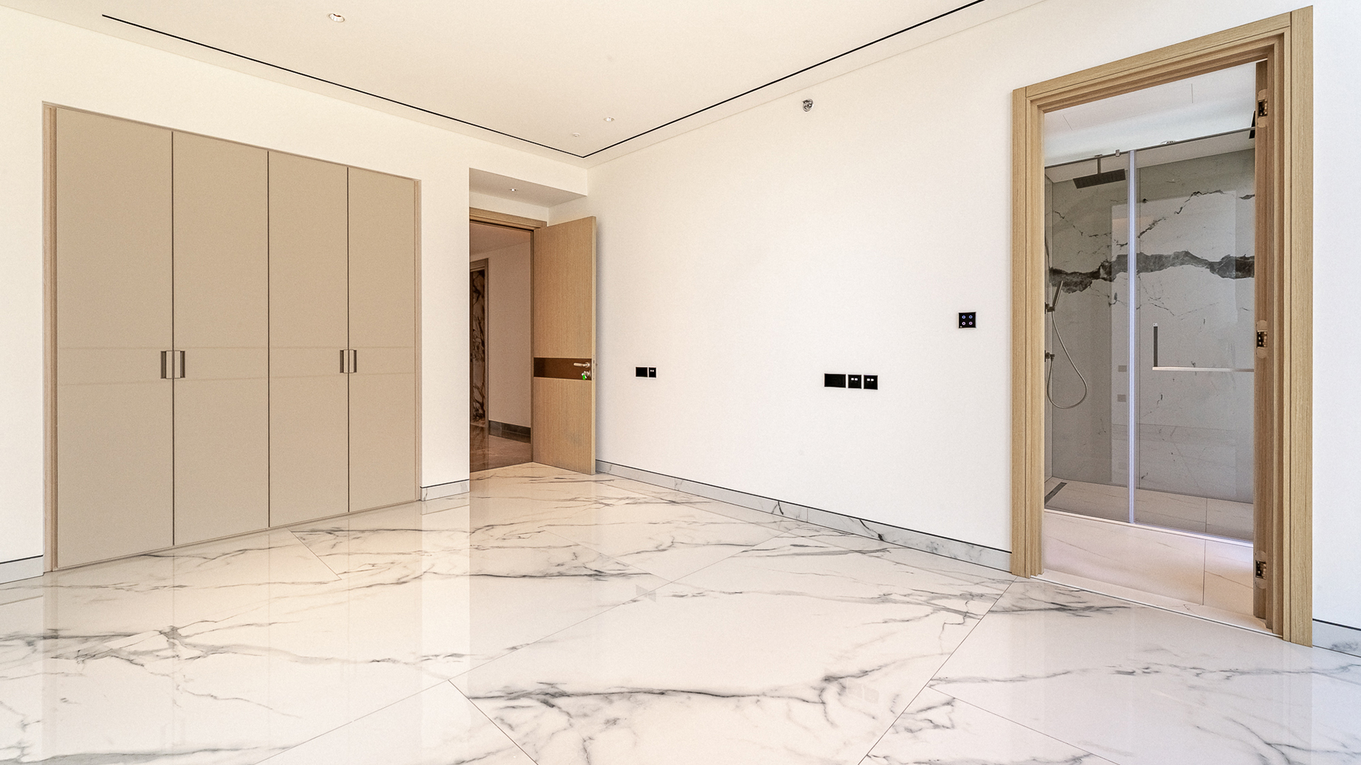 4 Bedroom Apartment for Sale in The S Tower, Dubai Internet City — photograph 17 of 31