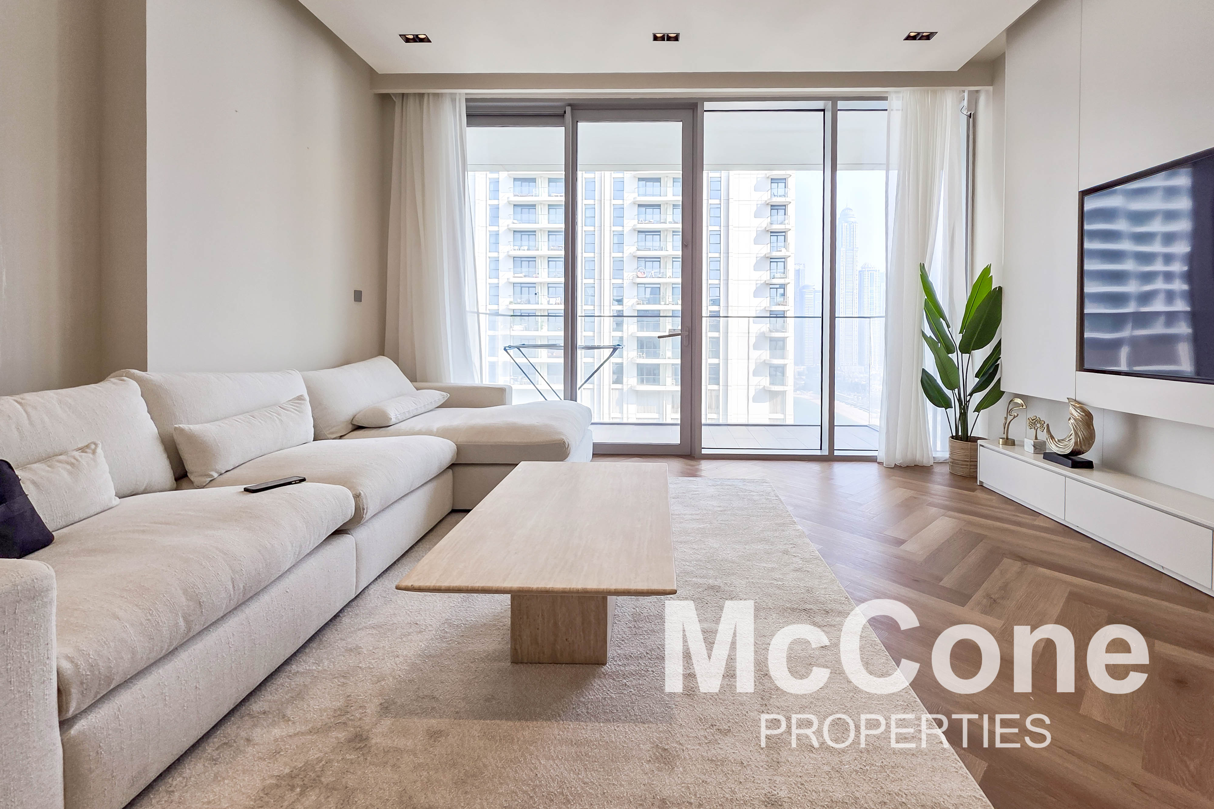 1 Bedroom Apartment for Sale in Beach Isle Tower 1, Dubai Harbour — photo 4 of 13