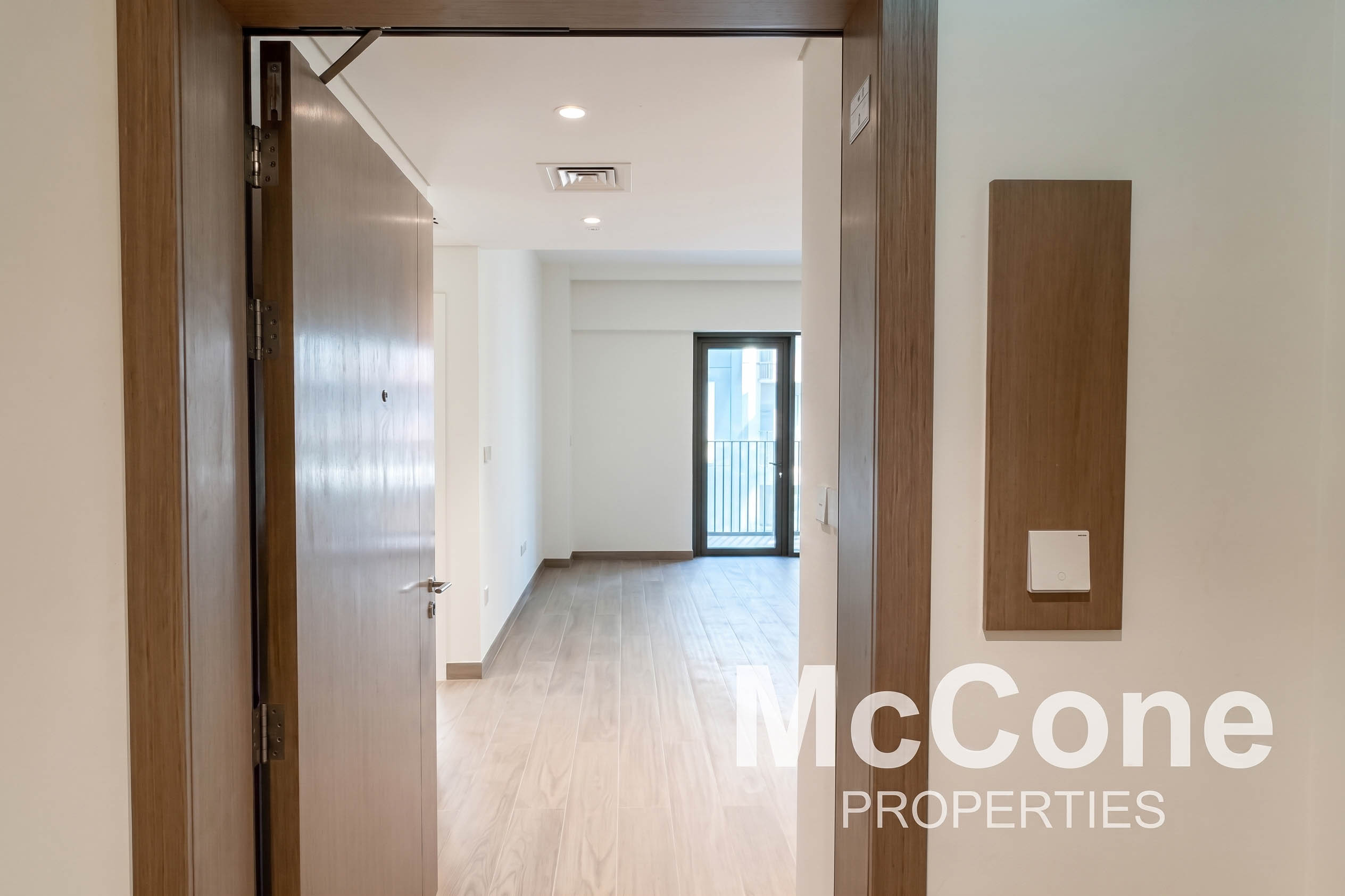 1 Bedroom Apartment for Sale in Lotus at Creek Beach Building 3, Dubai Creek Harbour (The Lagoons) — photo 4 of 10
