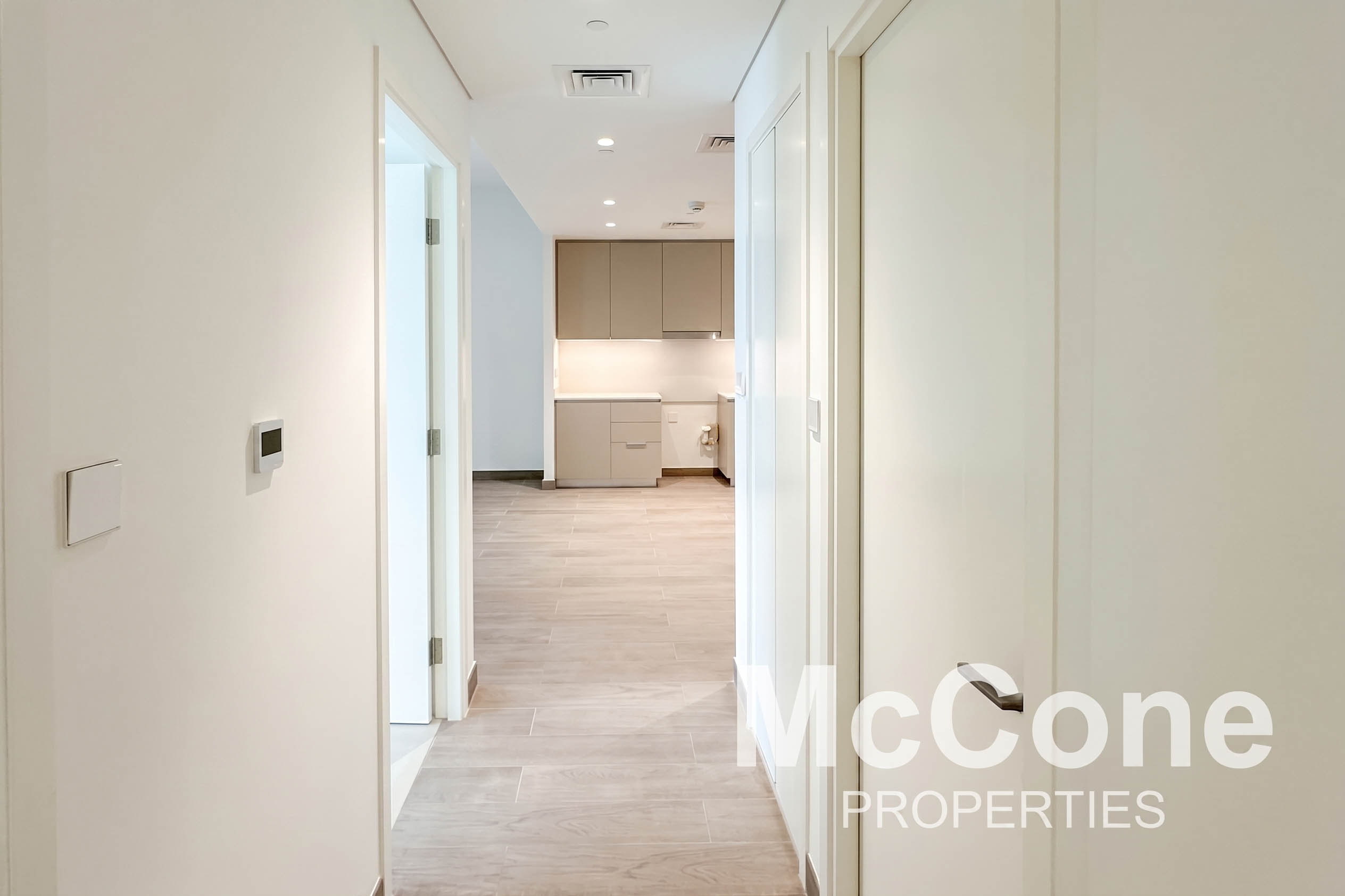1 Bedroom Apartment for Sale in Lotus at Creek Beach Building 3, Dubai Creek Harbour (The Lagoons) — photo 8 of 10