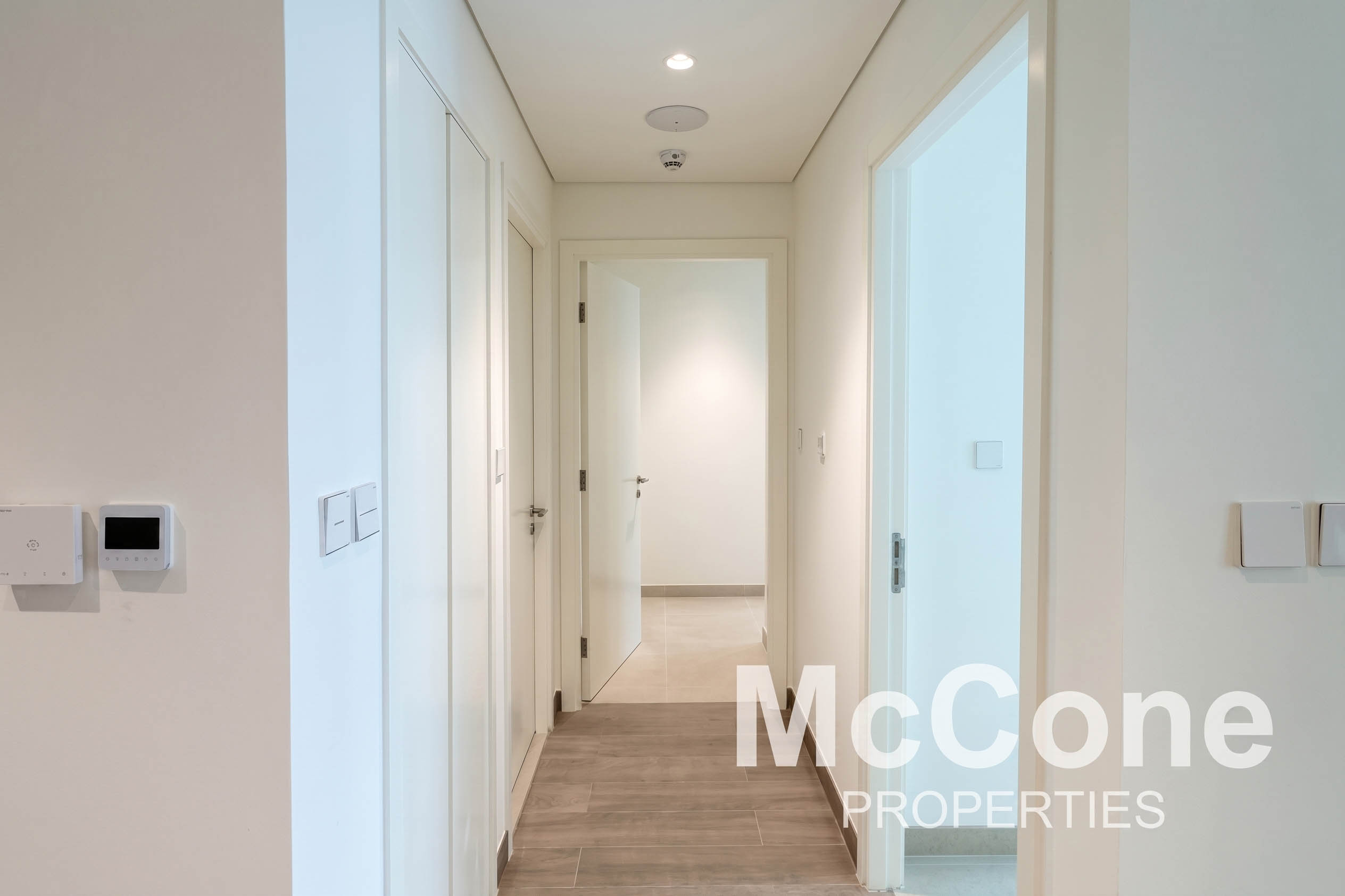 1 Bedroom Apartment for Sale in Lotus at Creek Beach Building 3, Dubai Creek Harbour (The Lagoons) — photo 9 of 10