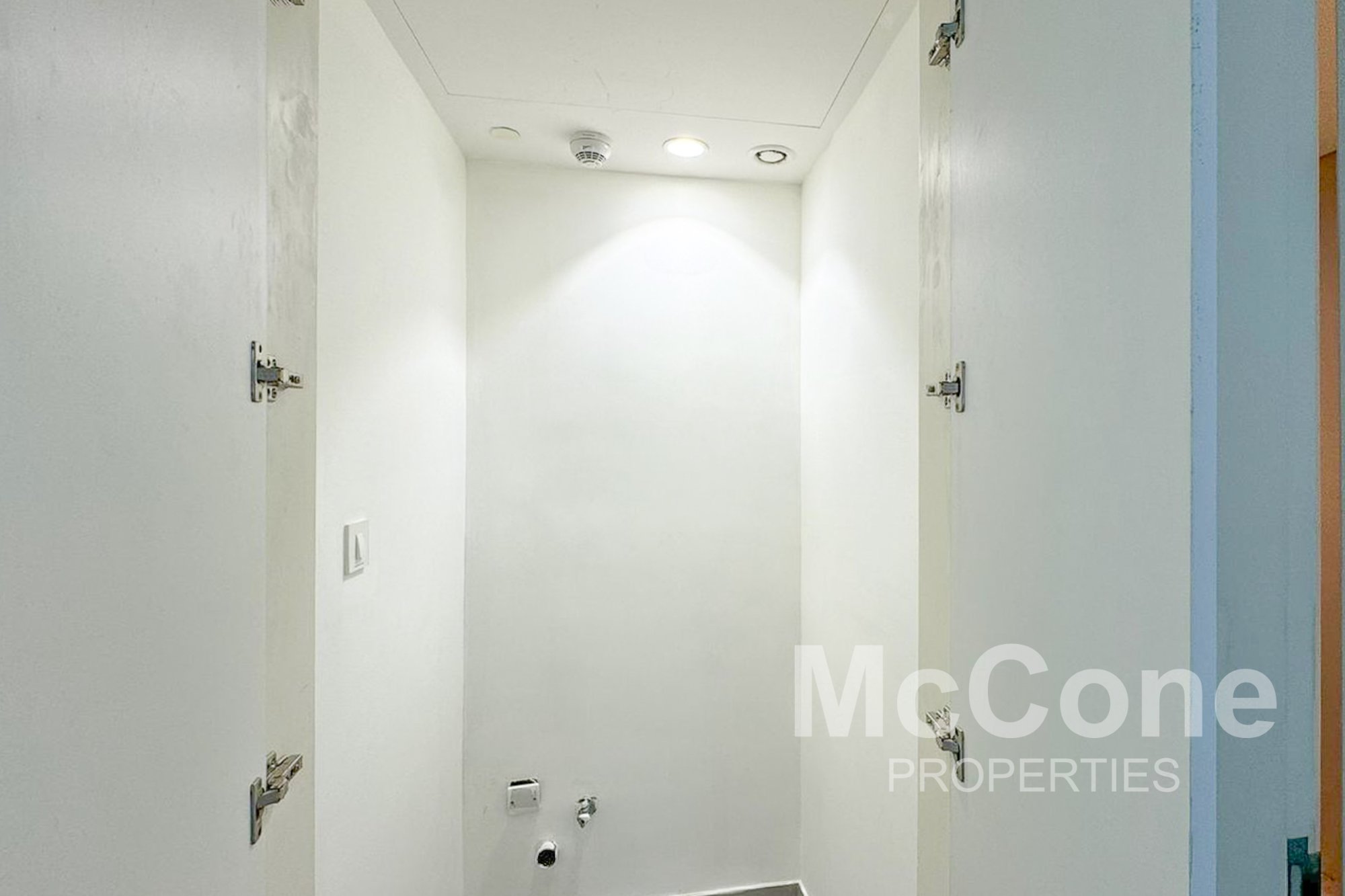 1 Bedroom Apartment for Sale in Golf Views A, Dubai South (Dubai World Central) — photograph 12 of 17