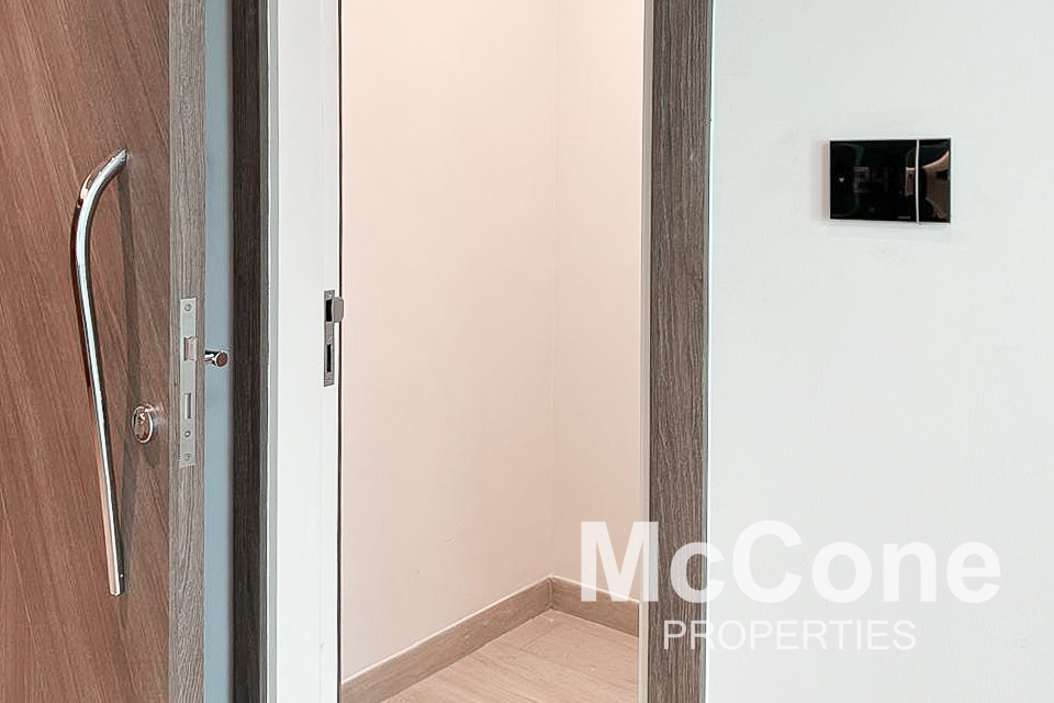 1 Bedroom Apartment for Sale in Me Do Re 2, Jumeirah Lake Towers — photo 8 of 11