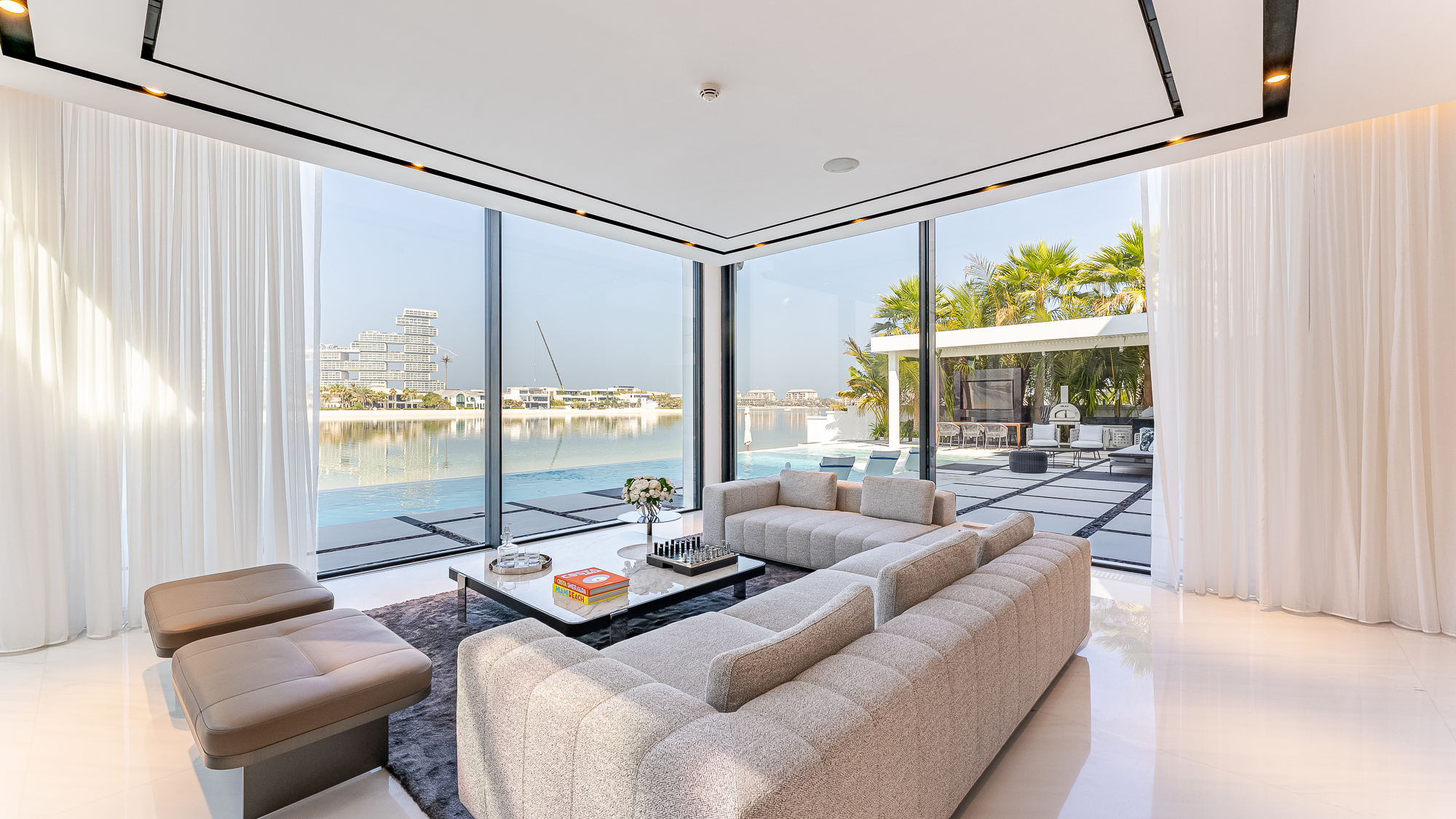 5 Bedroom Villa for Sale in Signature Villas Frond E, Palm Jumeirah — photograph 14 of 89