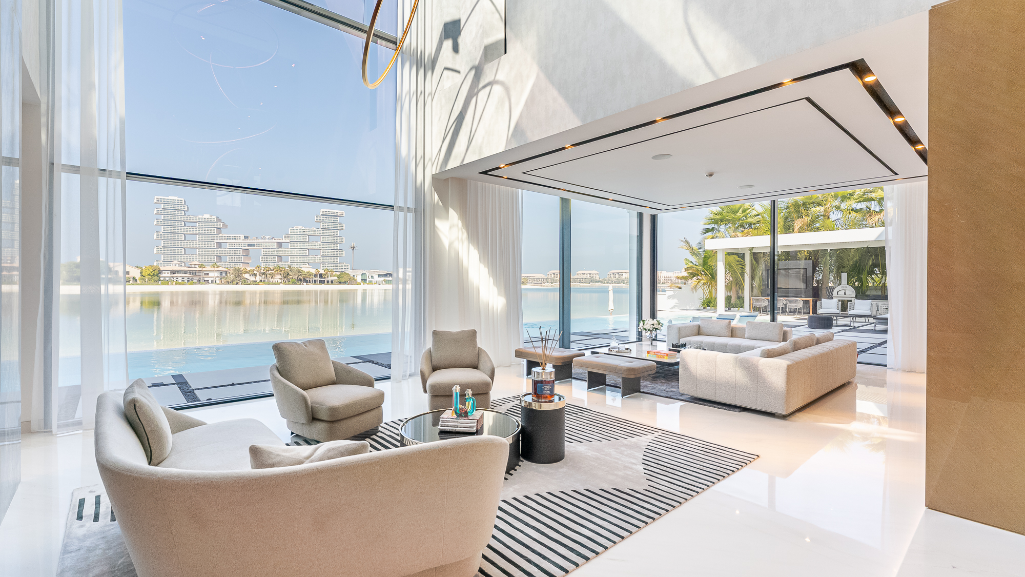 5 Bedroom Villa for Sale in Signature Villas Frond E, Palm Jumeirah — photograph 20 of 89