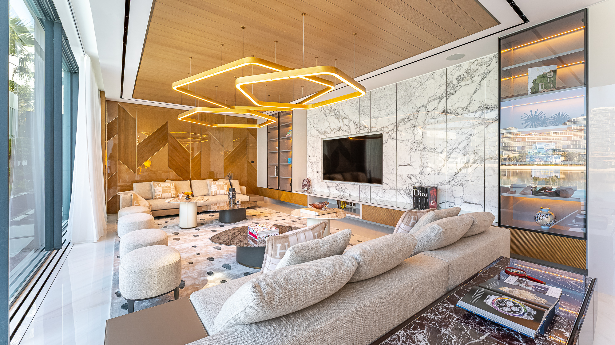 5 Bedroom Villa for Sale in Signature Villas Frond E, Palm Jumeirah — photo 3 of 89