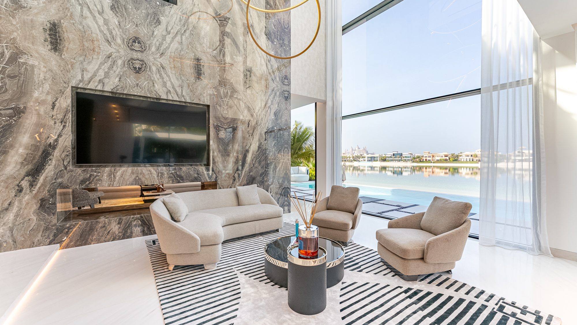 5 Bedroom Villa for Sale in Signature Villas Frond E, Palm Jumeirah — photo 5 of 89