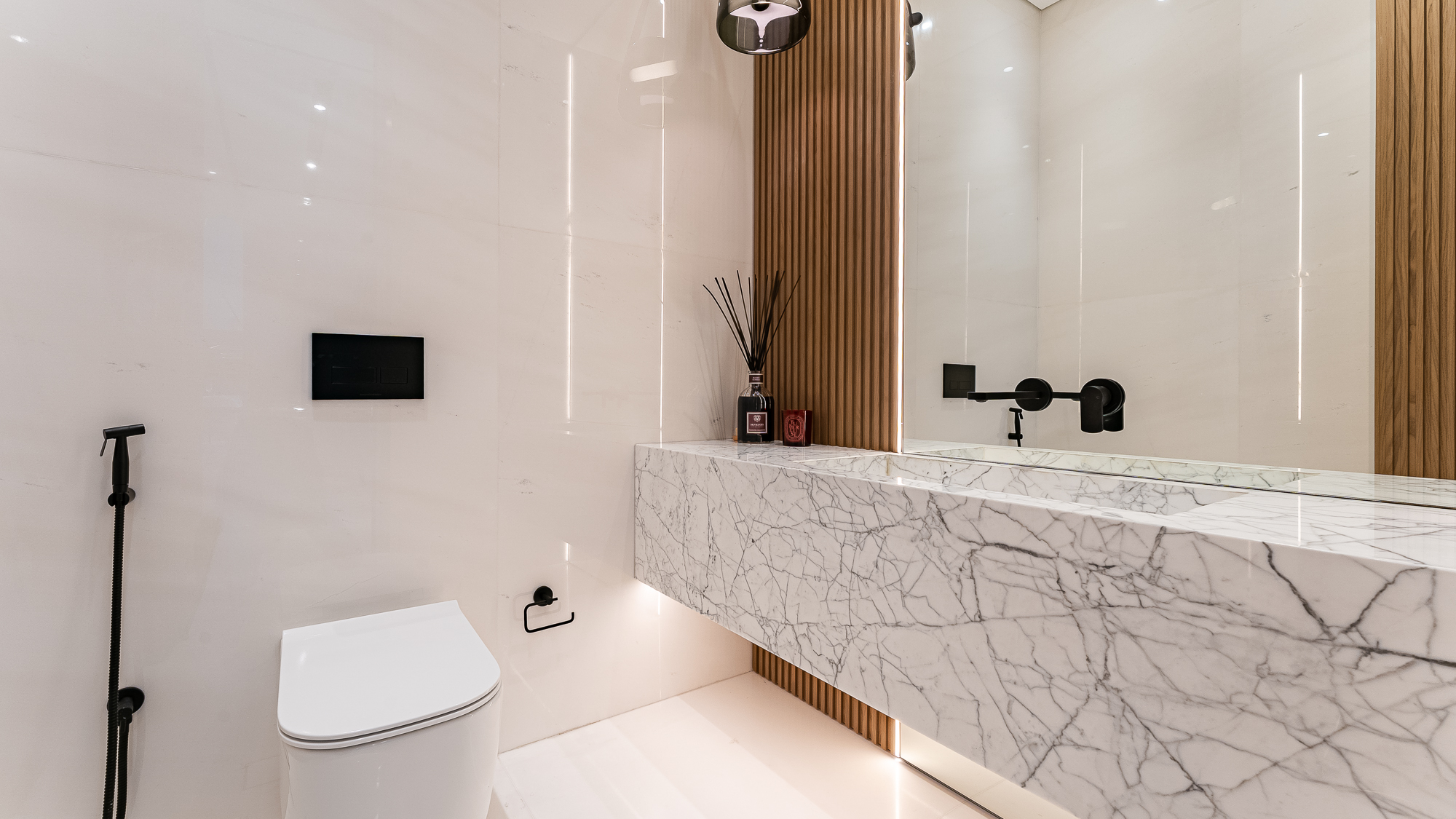 5 Bedroom Villa for Sale in Signature Villas Frond E, Palm Jumeirah — photograph 44 of 89