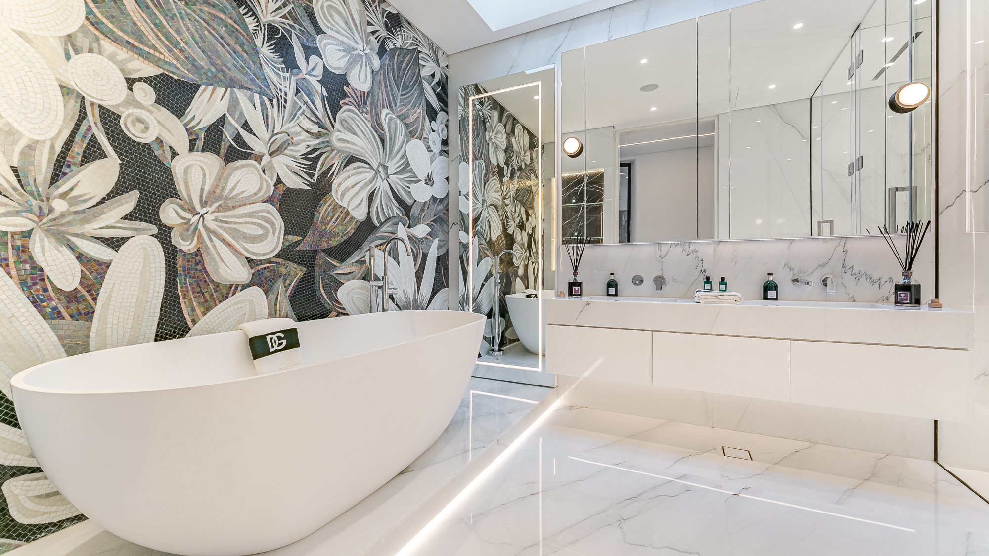 5 Bedroom Villa for Sale in Signature Villas Frond E, Palm Jumeirah — photograph 47 of 89