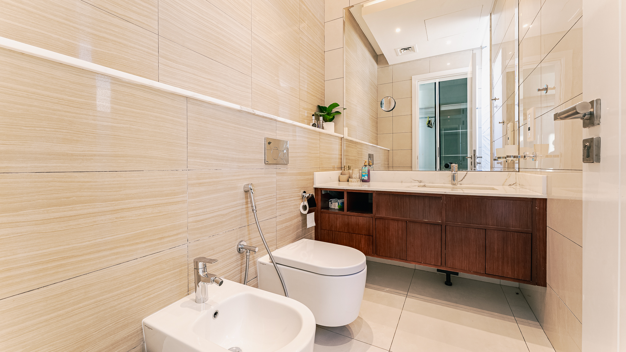 6 Bedroom Villa for Sale in Signature Villas Frond I, Palm Jumeirah — photograph 13 of 51