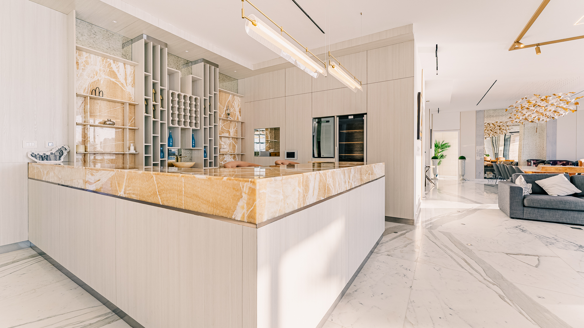 6 Bedroom Villa for Sale in Signature Villas Frond I, Palm Jumeirah — photo 5 of 51