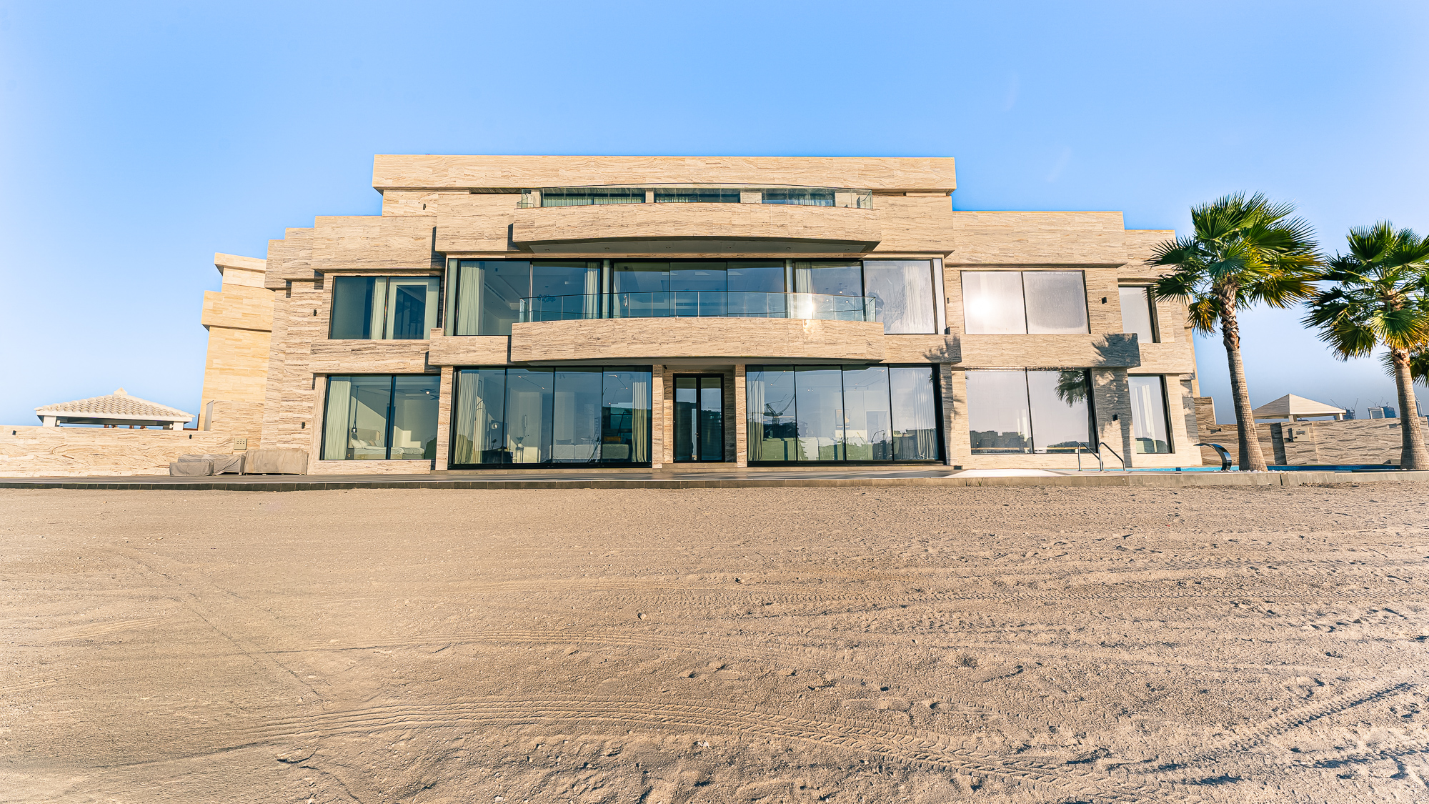 6 Bedroom Villa for Sale in Signature Villas Frond I, Palm Jumeirah — photograph 49 of 51