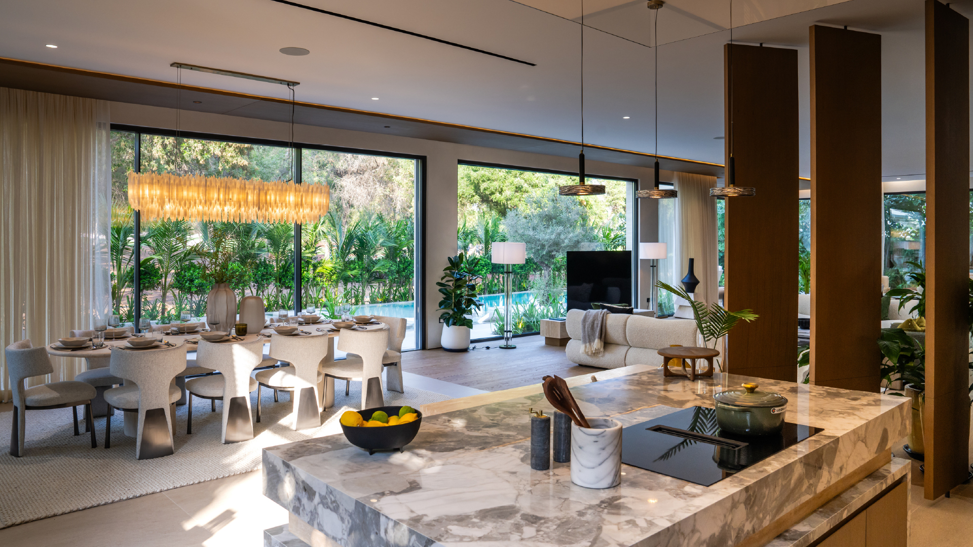5 Bedroom Villa for Sale in Lime Tree Valley, Jumeirah Golf Estates — photo 2 of 26