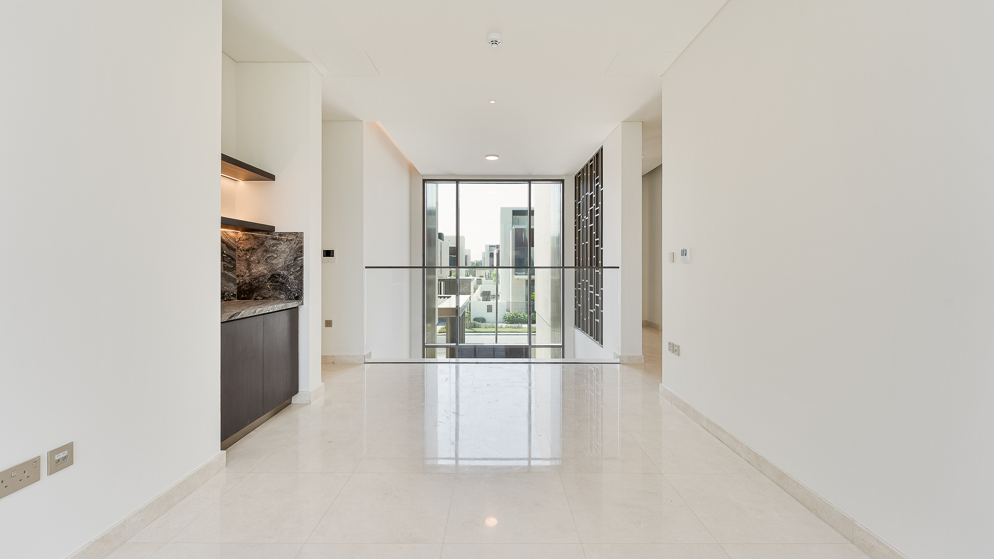 5 Bedroom Villa for Sale in Palm Hills, Dubai Hills Estate — photo 9 of 43