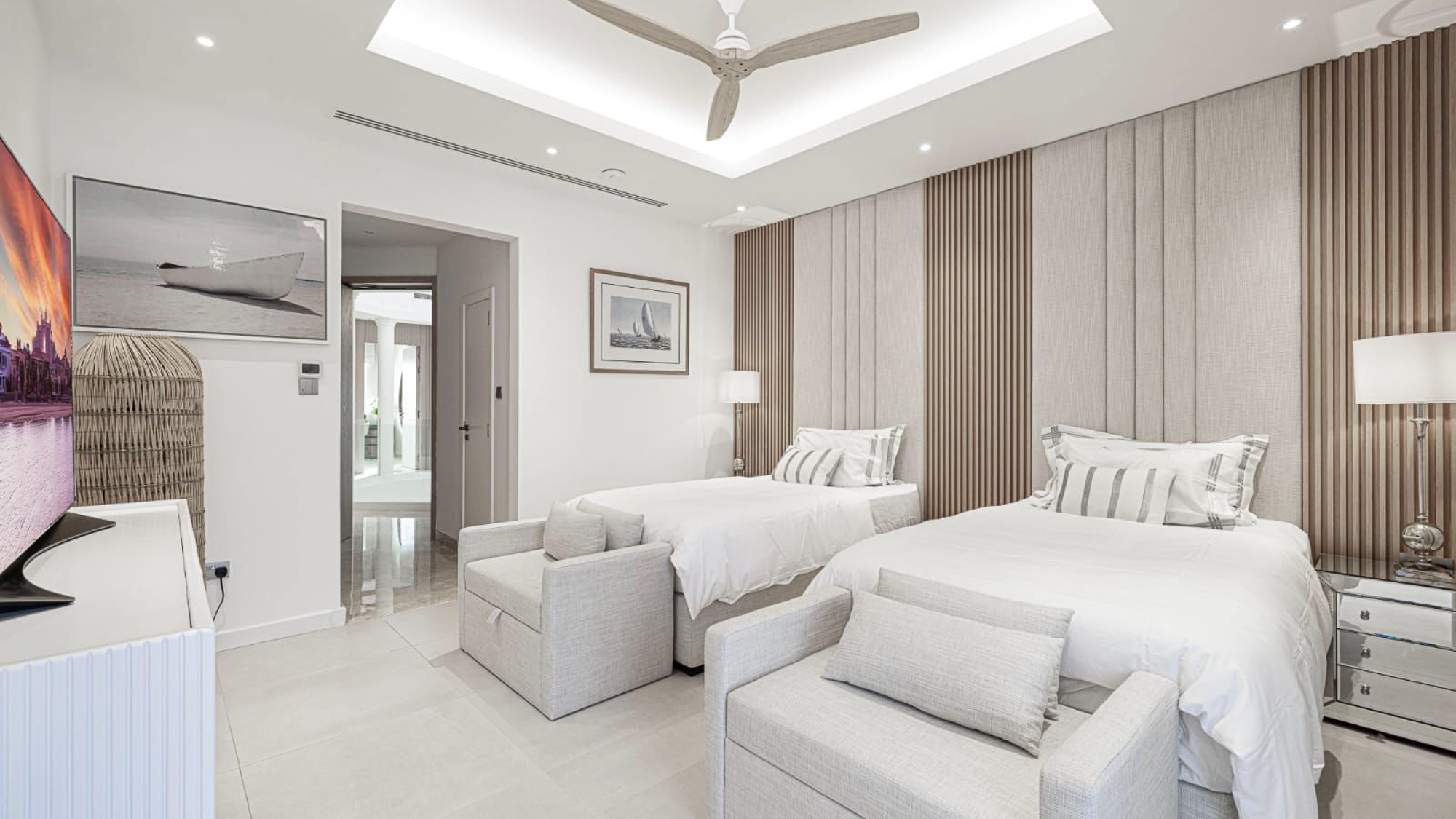5 Bedroom Villa for Sale in Signature Villas Frond M, Palm Jumeirah — photograph 12 of 22