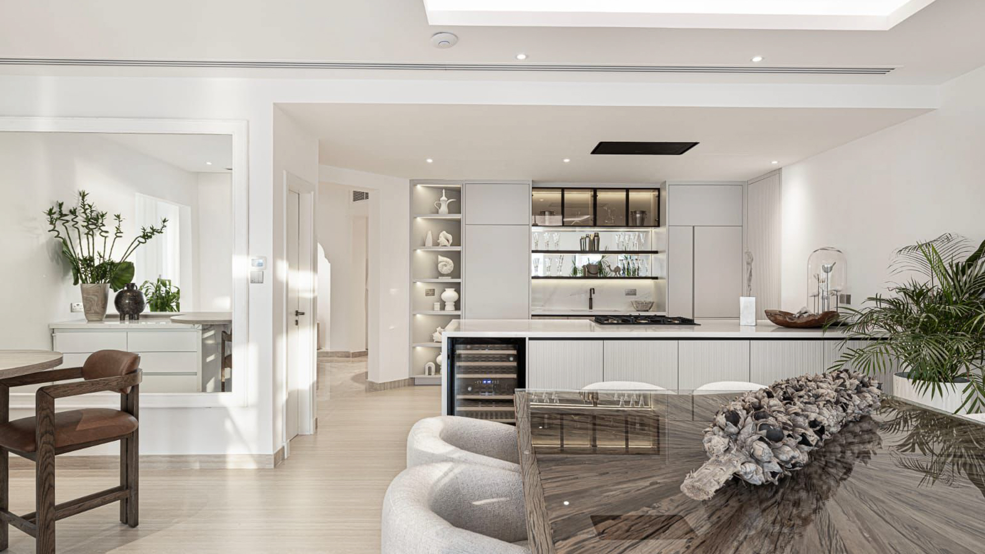 5 Bedroom Villa for Sale in Signature Villas Frond M, Palm Jumeirah — photo 5 of 22