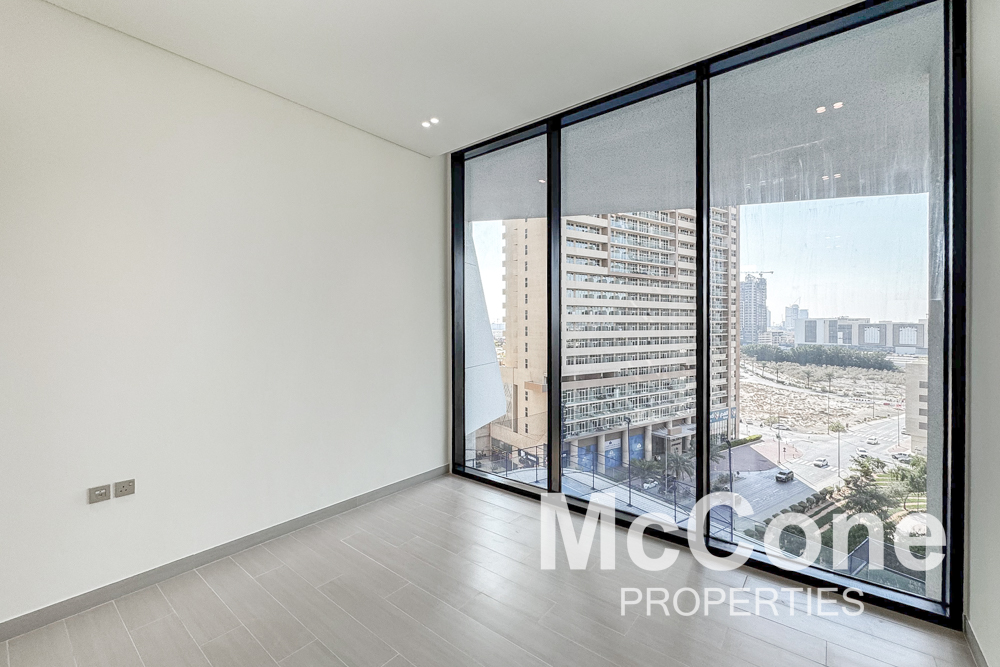 1 Bedroom Apartment for Sale in Binghatti Royale, Jumeirah Village Circle — photo 4 of 14