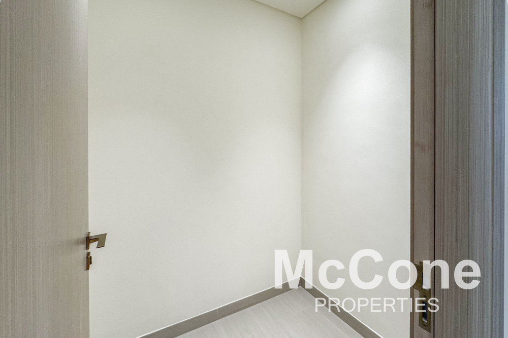 1 Bedroom Apartment for Sale in Binghatti Royale, Jumeirah Village Circle — photo 8 of 14