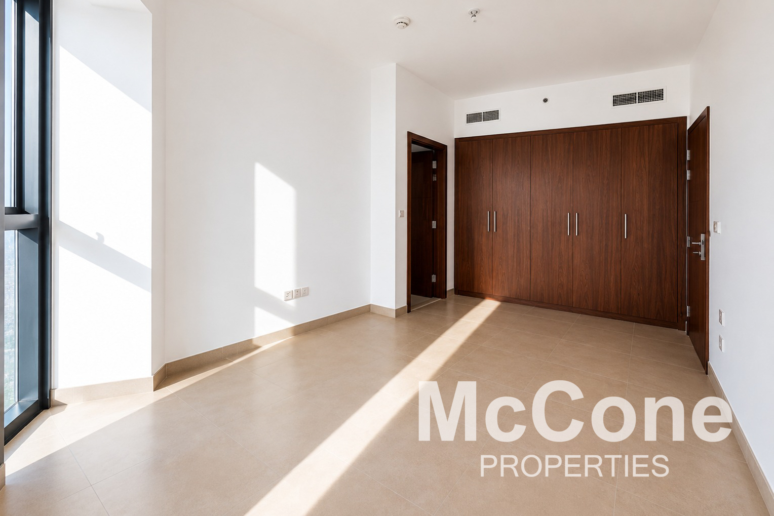 2 Bedroom Apartment for Sale in Burj Vista 1, Downtown Dubai — photo 6 of 13