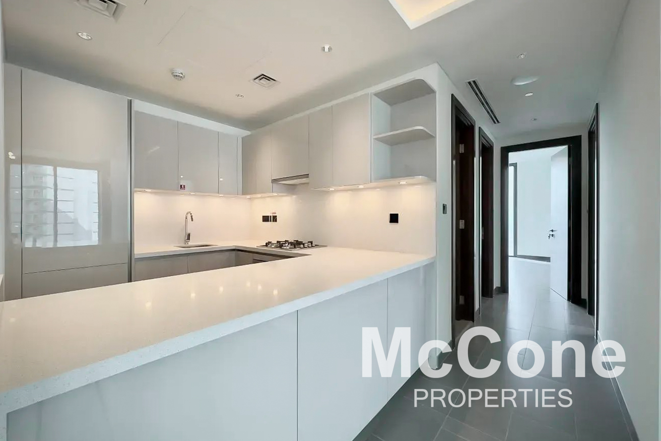 2 Bedroom Apartment for Sale in The Crest Tower C, Mohammed Bin Rashid City — photo 3 of 26