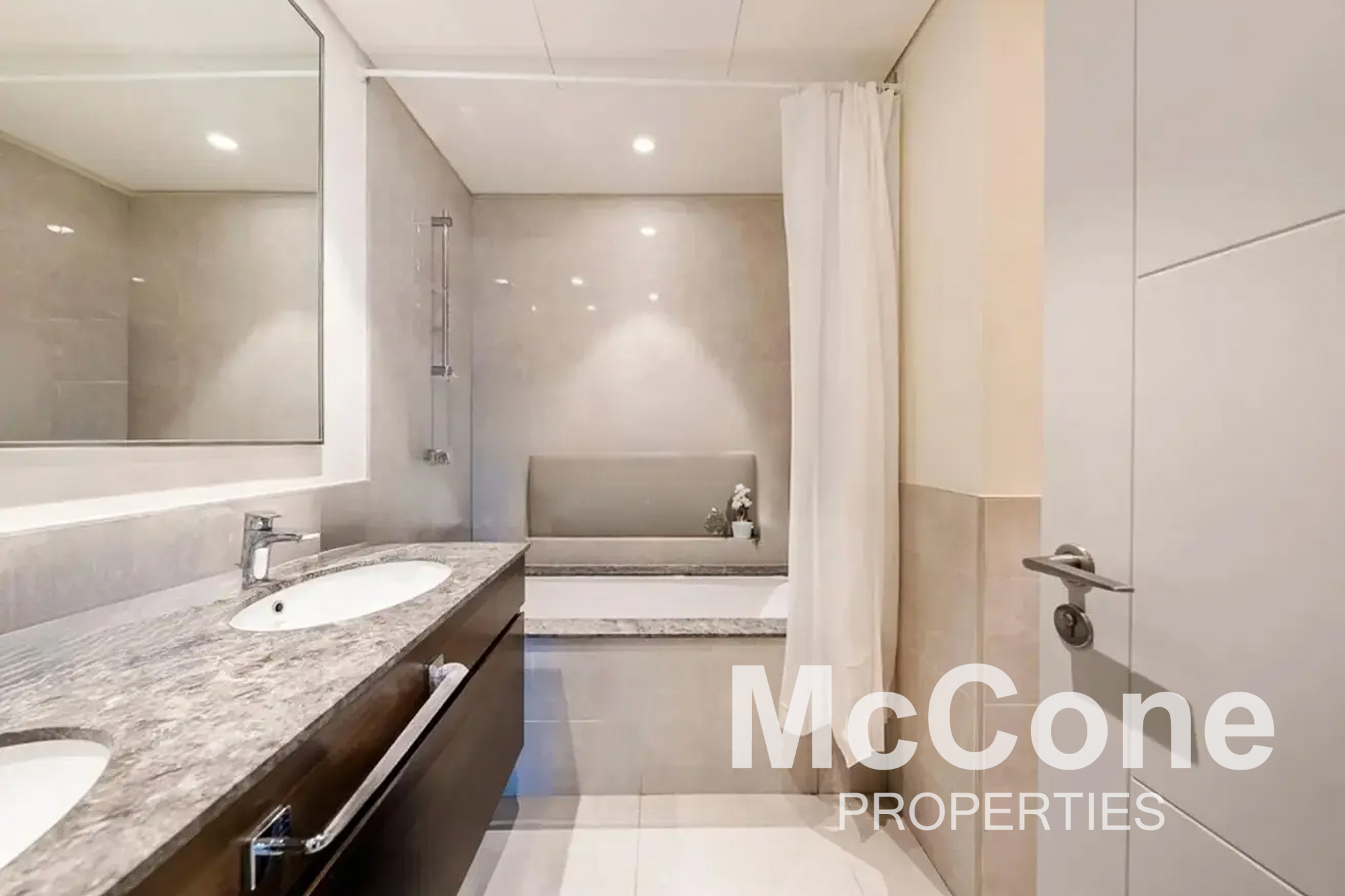 2 Bedroom Apartment for Sale in Forte 2, Downtown Dubai — photo 8 of 12